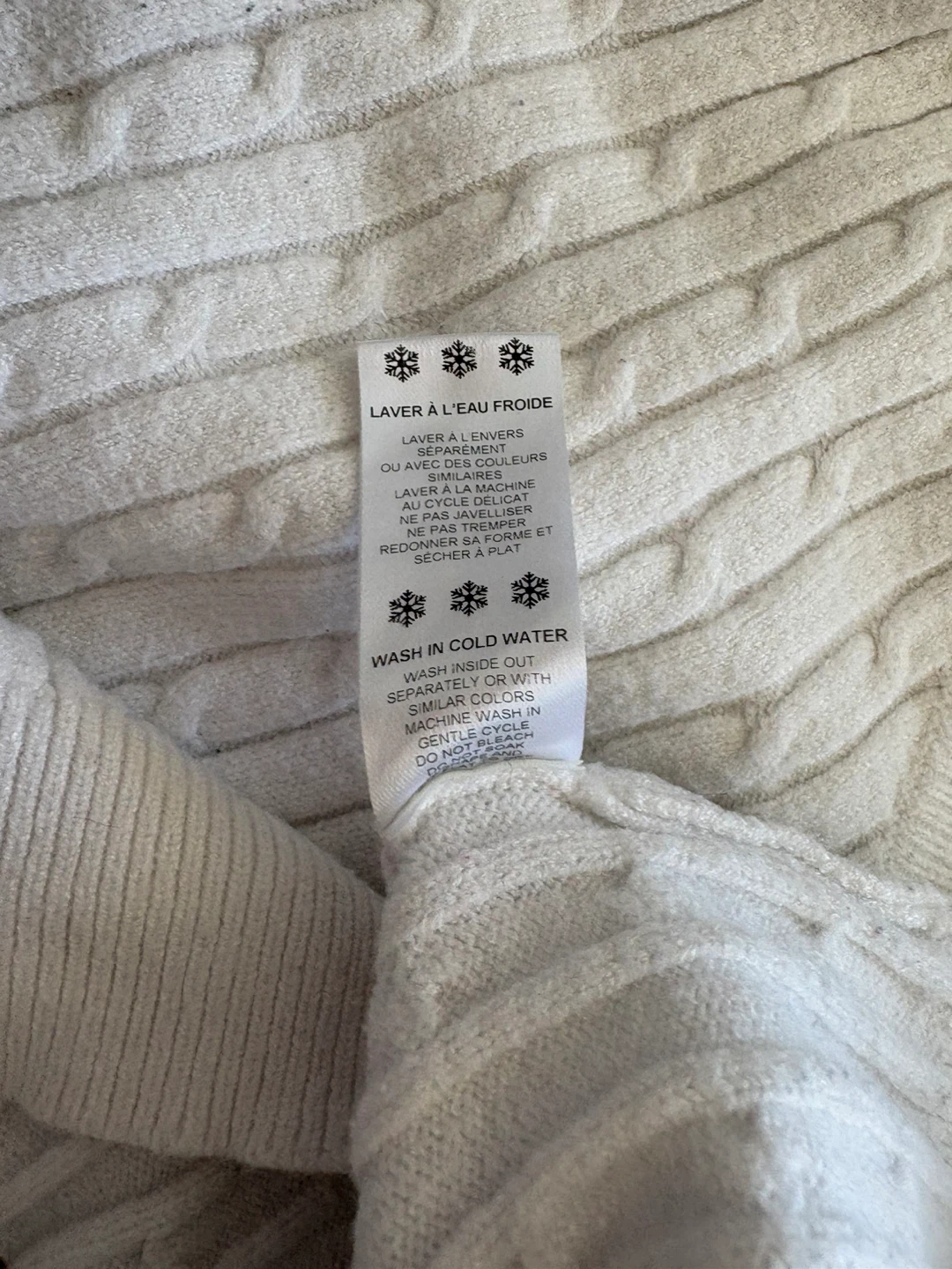 Twik cable knit v-neck sweater vest white - photo 3