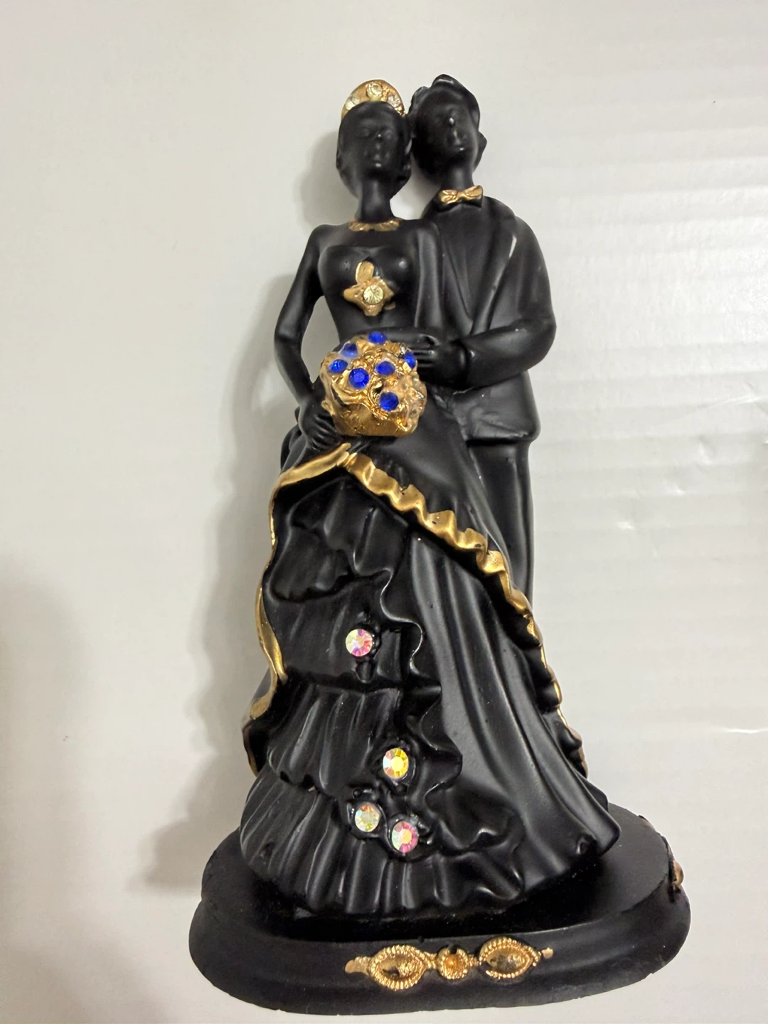 Black and Gold Wedding Couple Figurine - photo 2