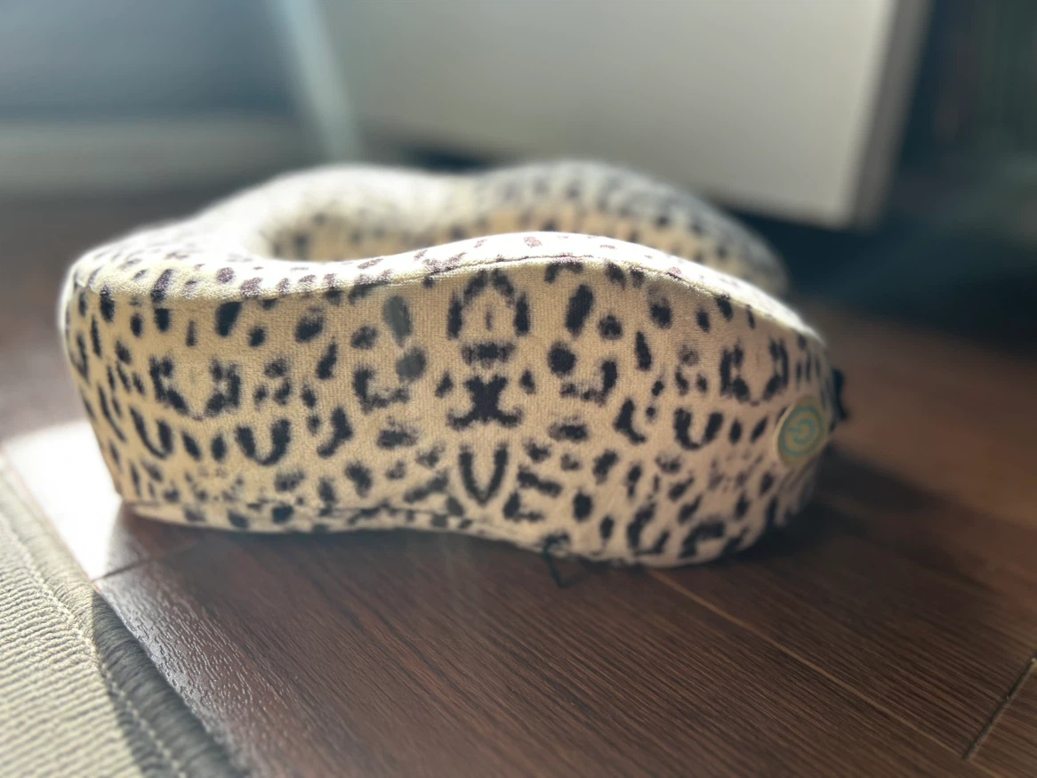 Memory Foam Leopard-Print Massage Neck Pillow