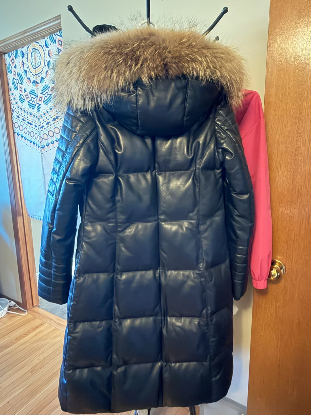 Danier Black Long Puffer Coat with Fur Hood - photo 2