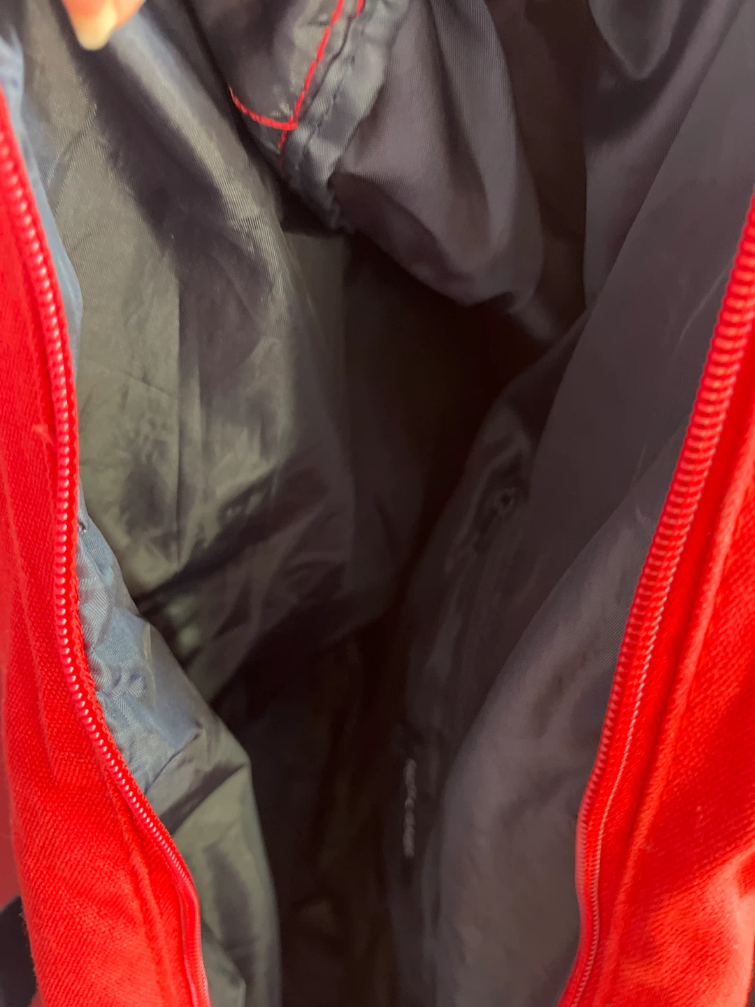 Tommy Hilfiger Red Duffle Bag - photo 2
