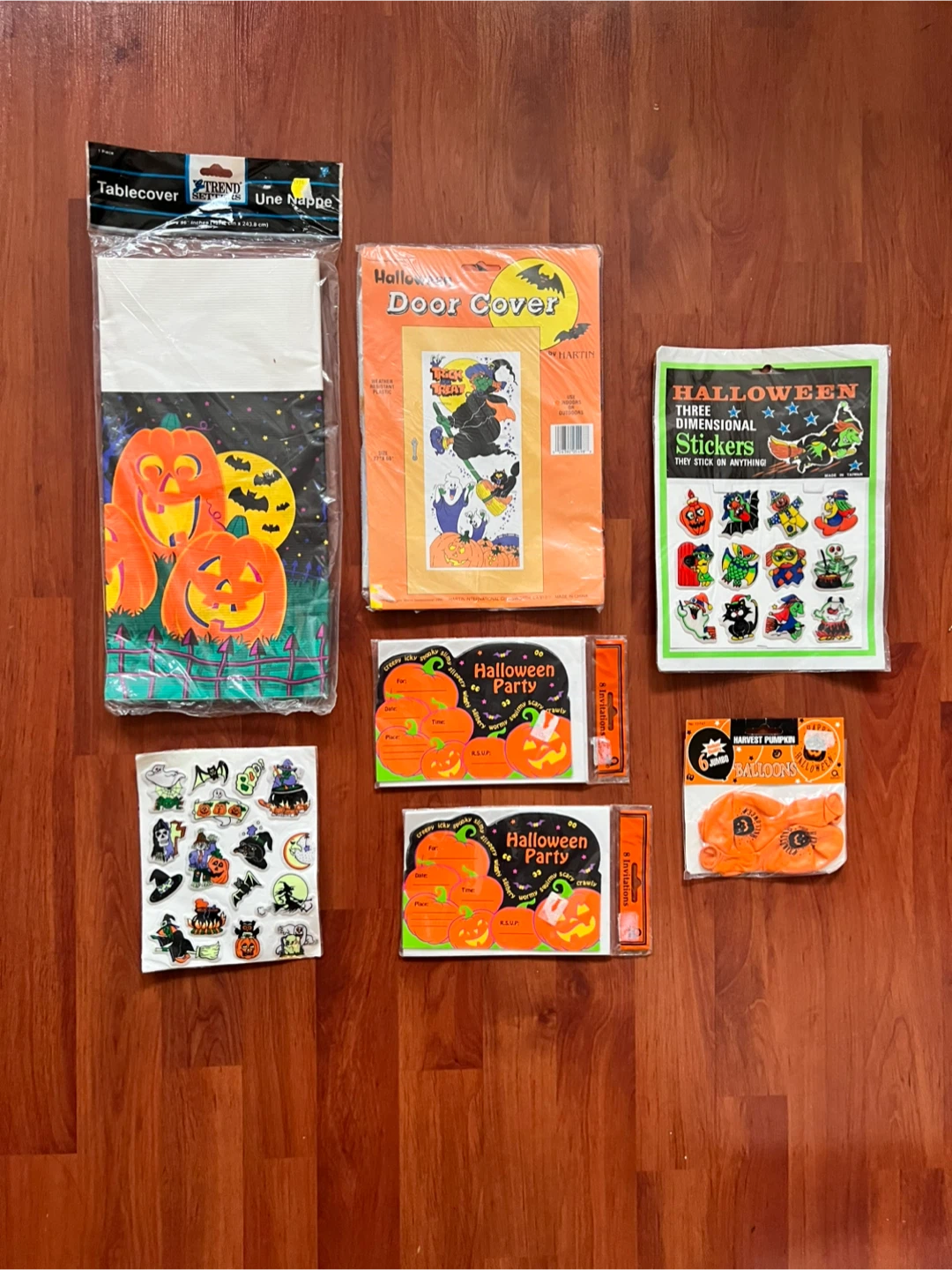 Assorted Halloween Party Decoration Supplies