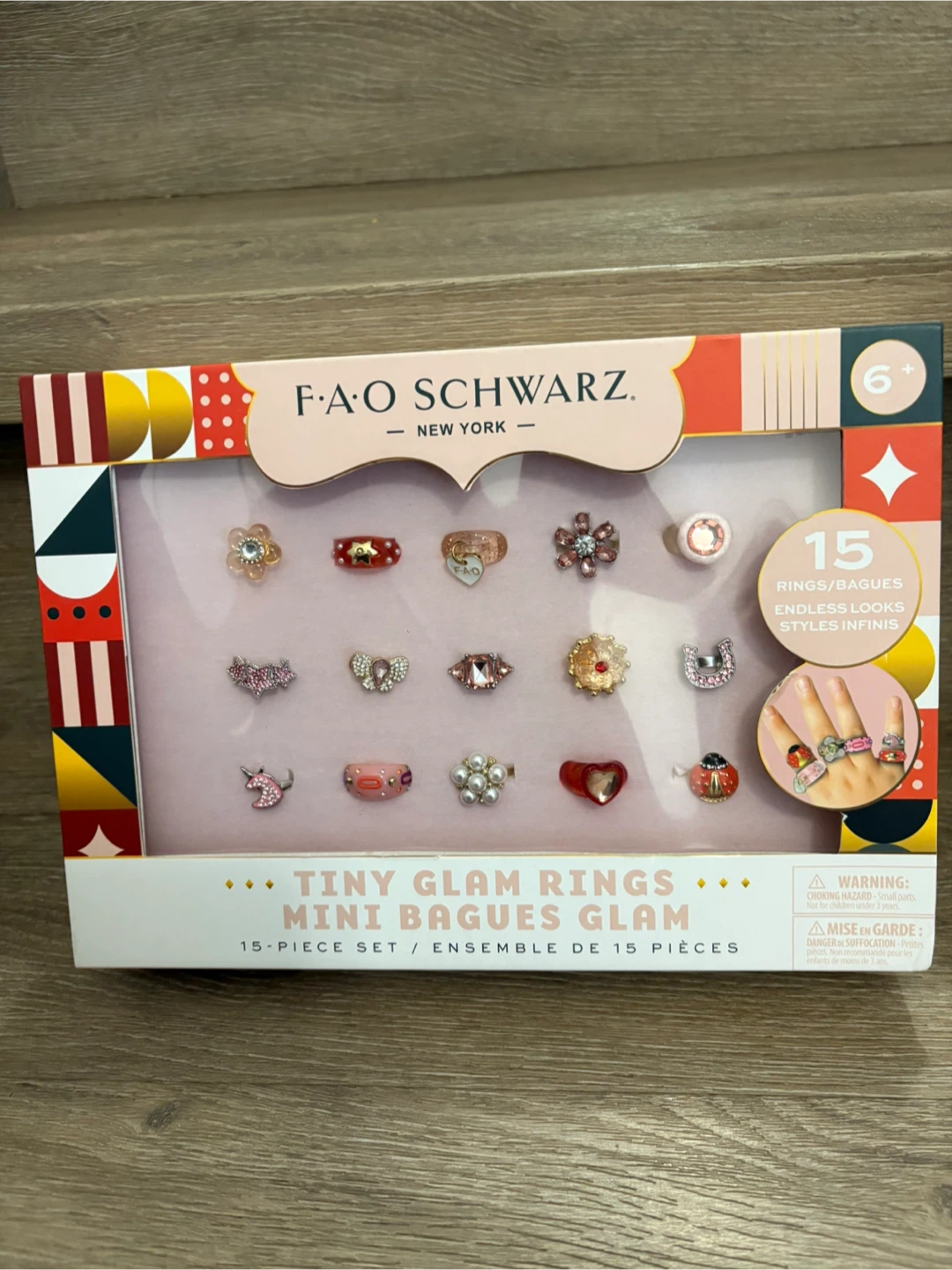 FAO Schwarz Tiny Glam Rings 15-Piece Set