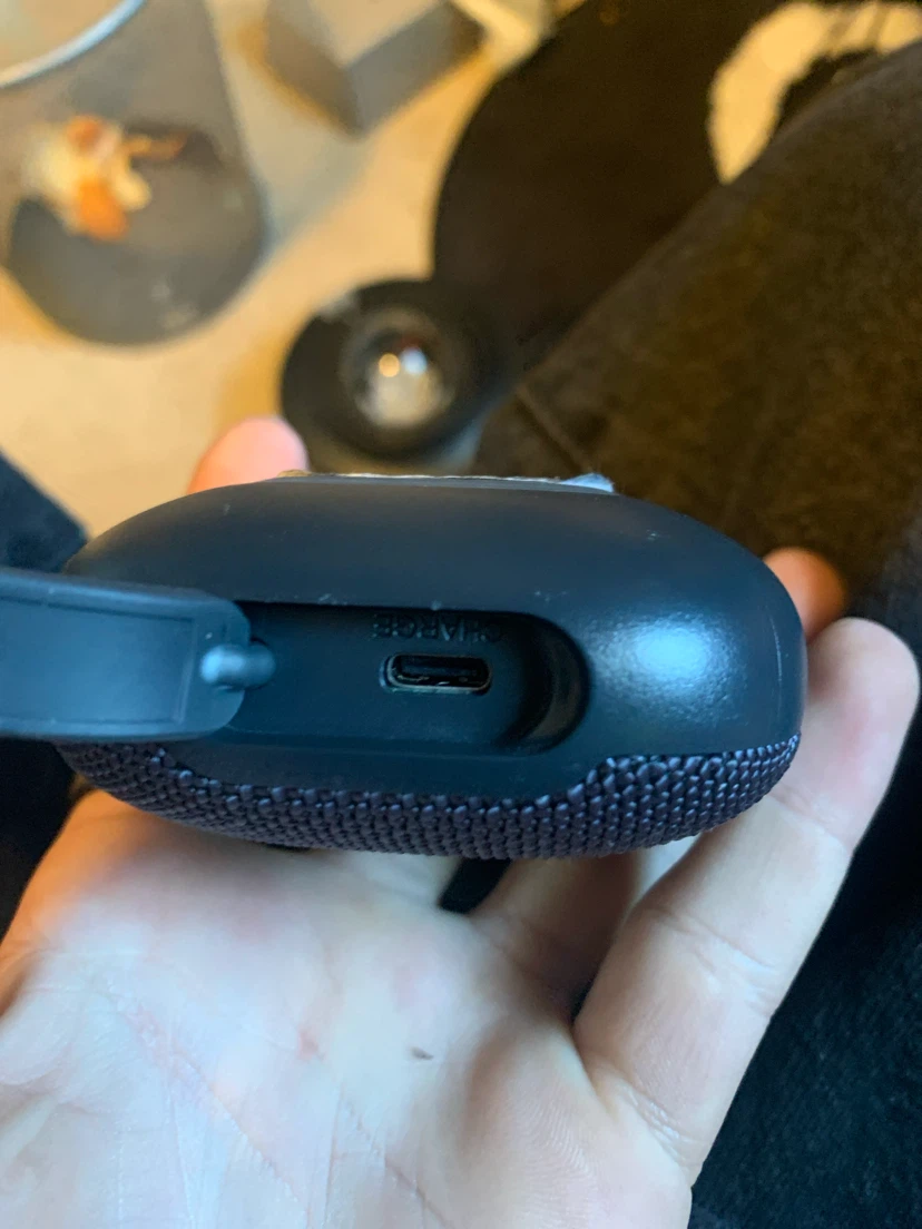 Onn. portable Bluetooth speaker - photo 2