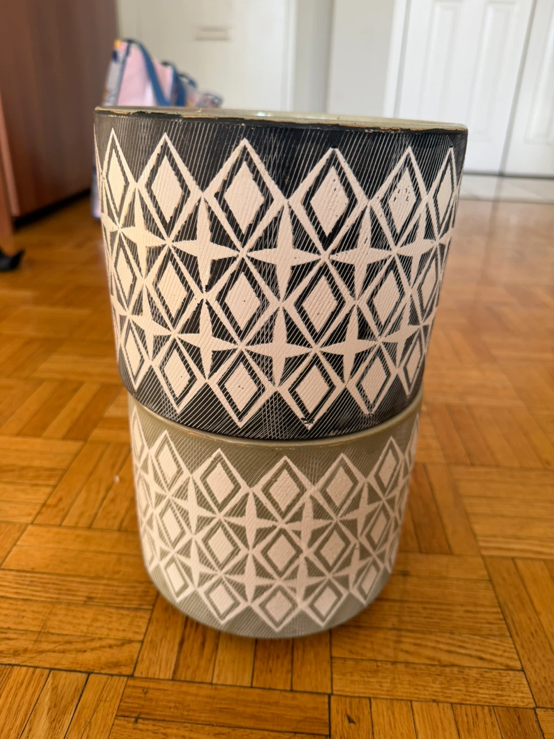 Two Decorative Ceramic Planters - photo 4