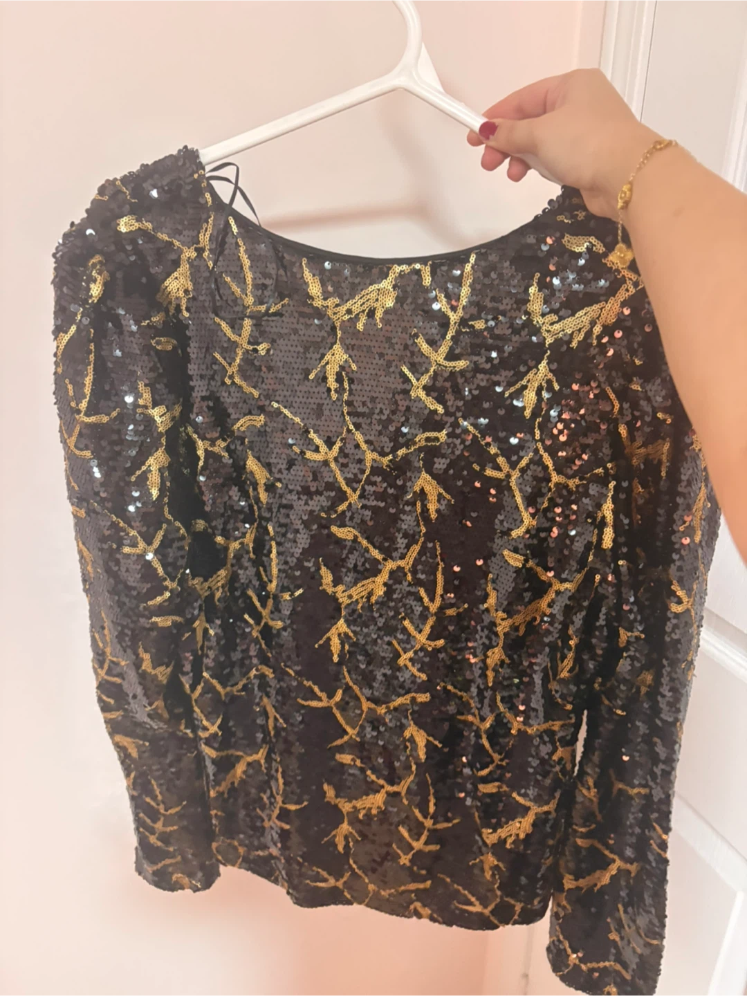 Suzy Shier Sequin Long Sleeve Top - photo 3