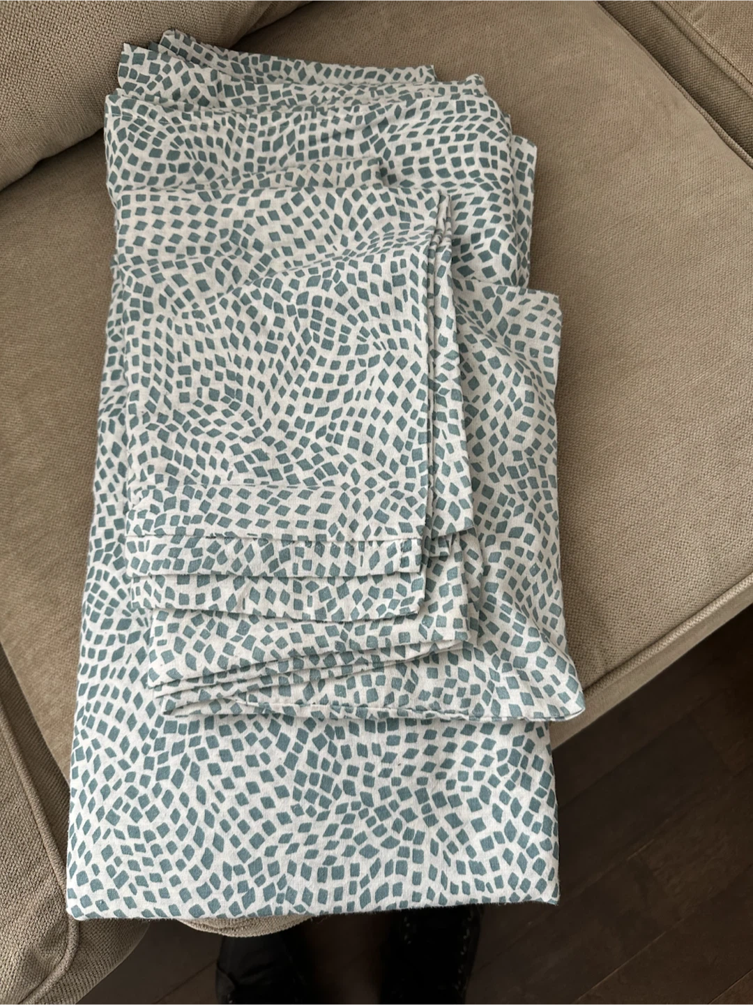 IKEA Cotton Queen duvet cover with matching pillow cases