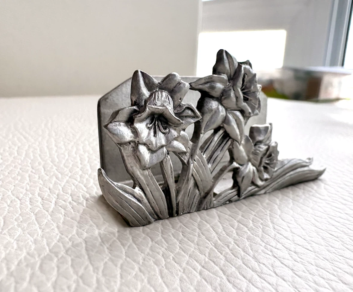 Pewter Floral Napkin Holder - photo 3