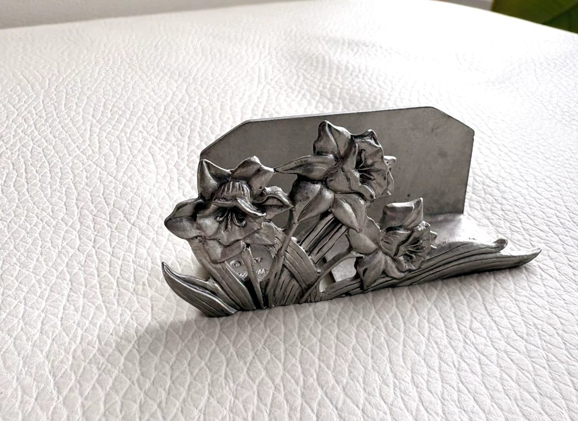 Pewter Floral Napkin Holder - photo 4