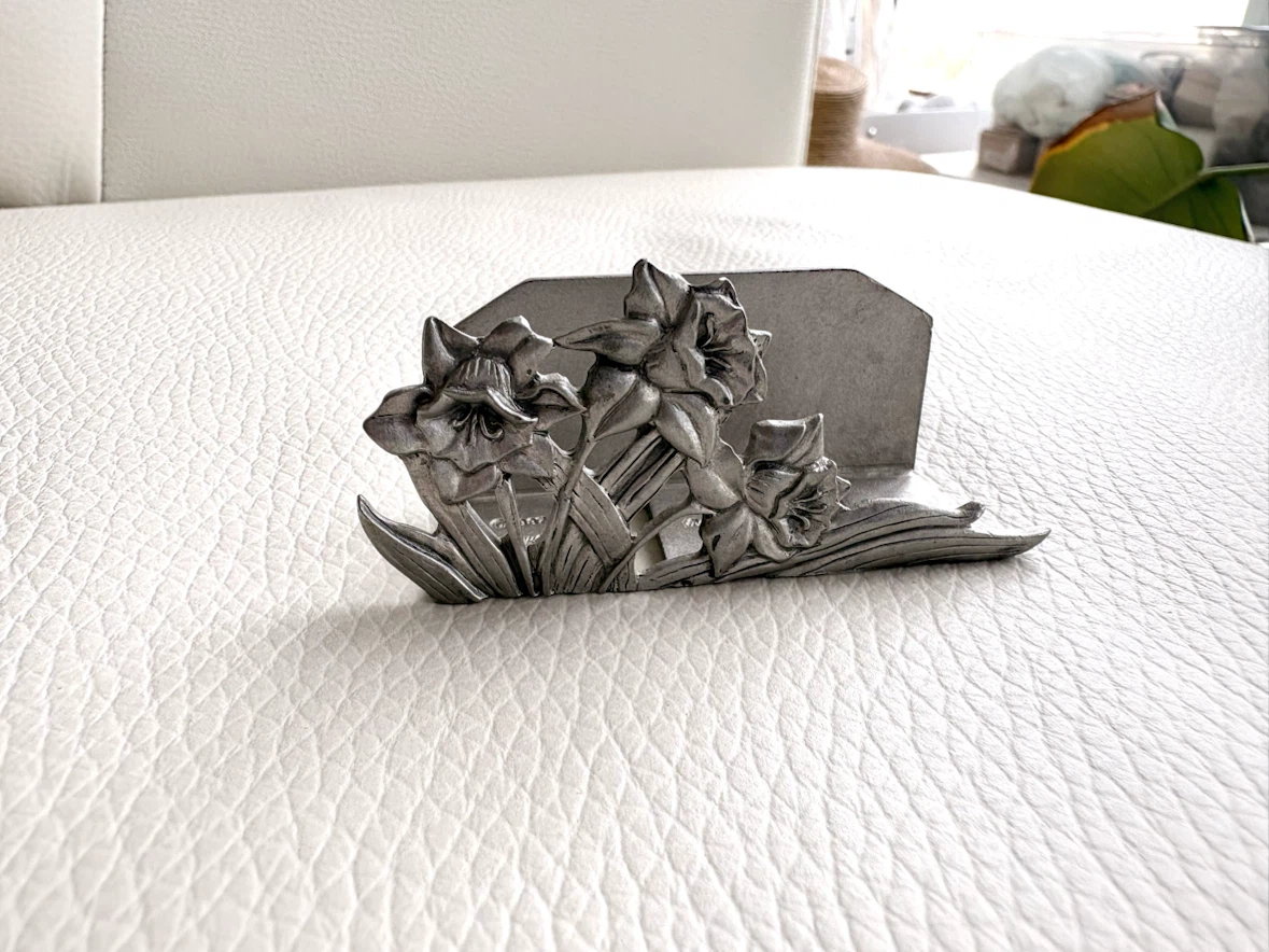 Pewter Floral Napkin Holder - photo 5
