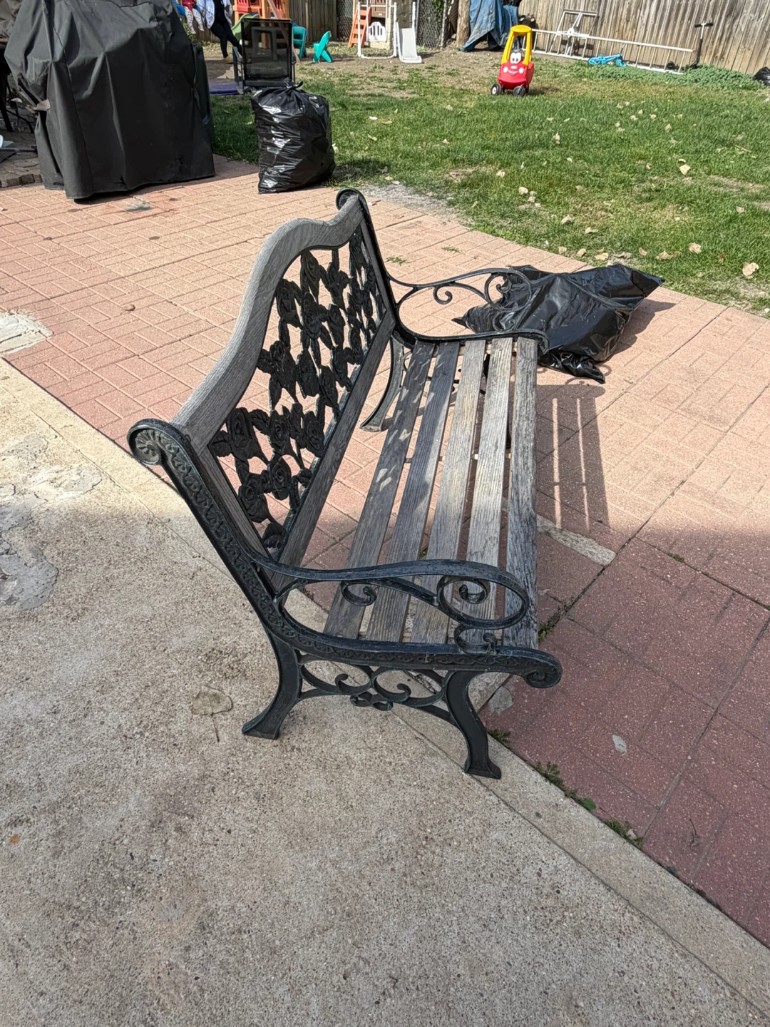 Vintage Rose Pattern Garden Bench - photo 3