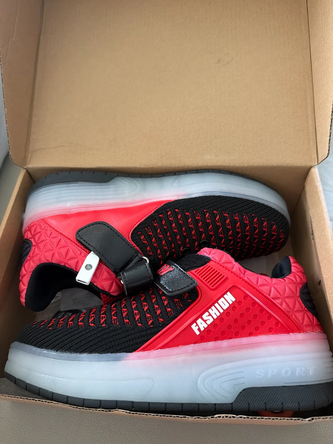 LED Roller Shoes Red/Black
