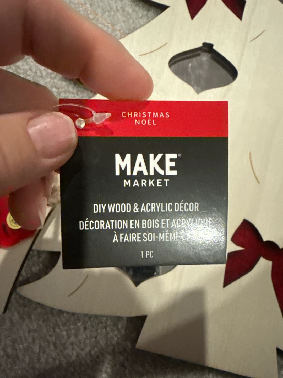 3 Make Market Christmas Tree Wall Decor - photo 2