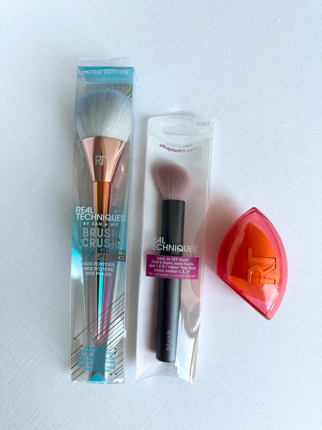 🆕 Real Techniques Makeup Brushes And Sponge Set
