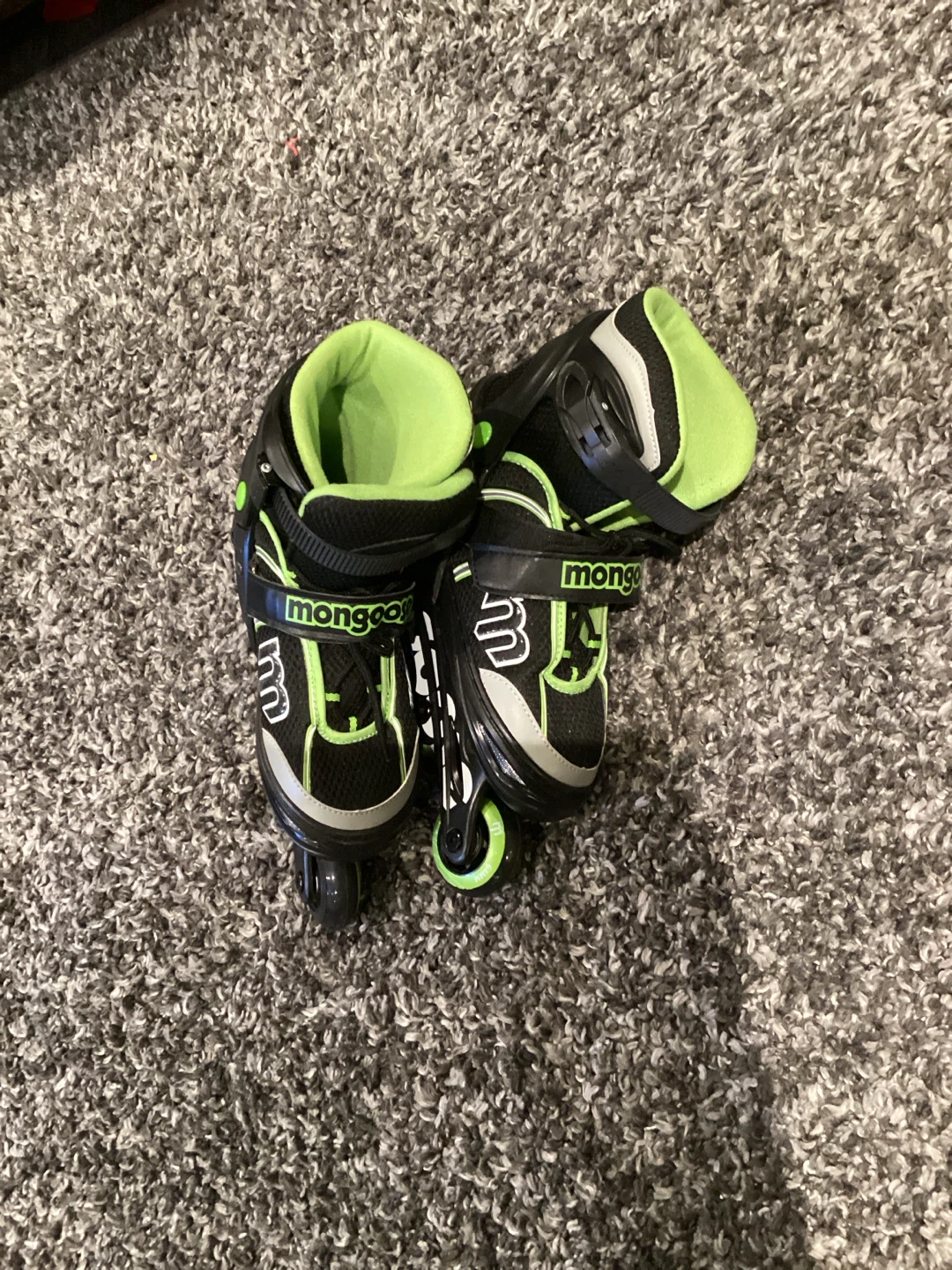 Mongoose Inline Skates - Black/Green