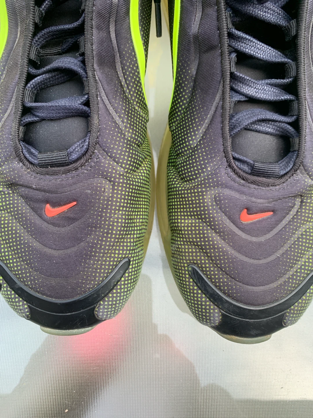 Nike Air Max 720 Black and Neon Green Sneakers - photo 4