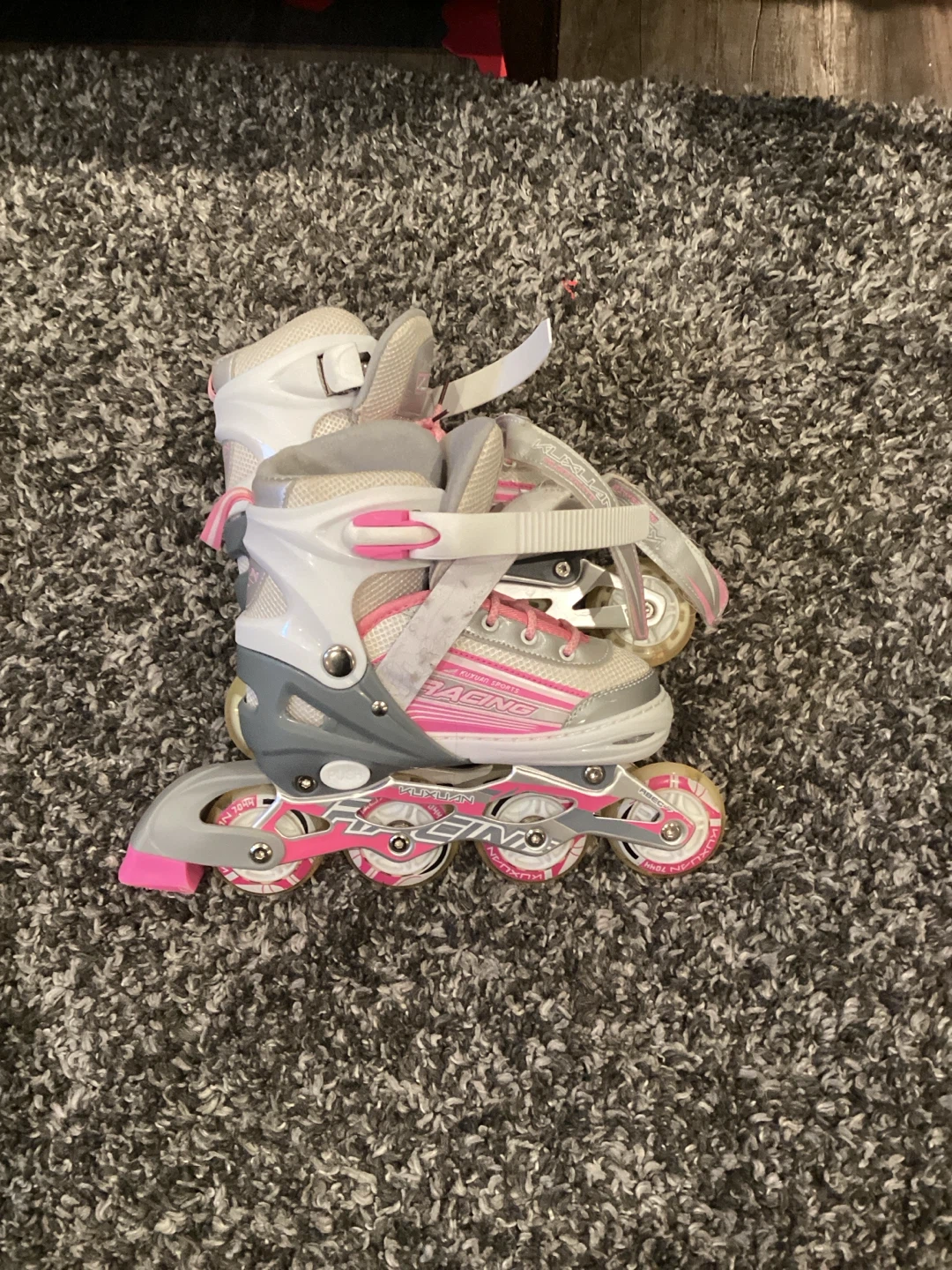 Kuxuan Adjustable Rollerblades - Pink and White - photo 2