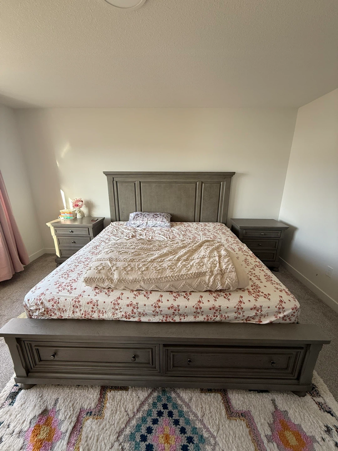 Bedroom Furniture Set
