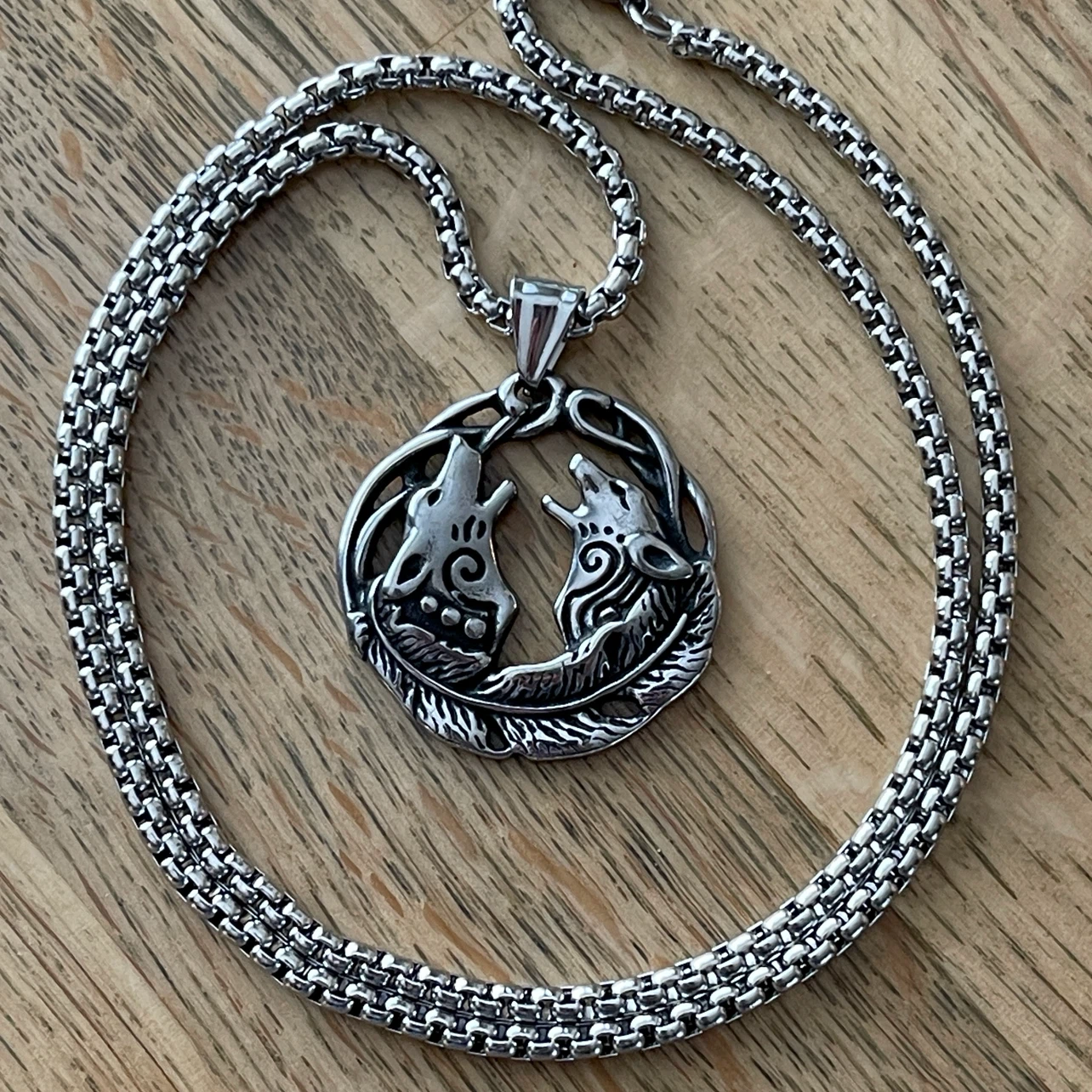 Howling Wolves stainless steel necklace - photo 2