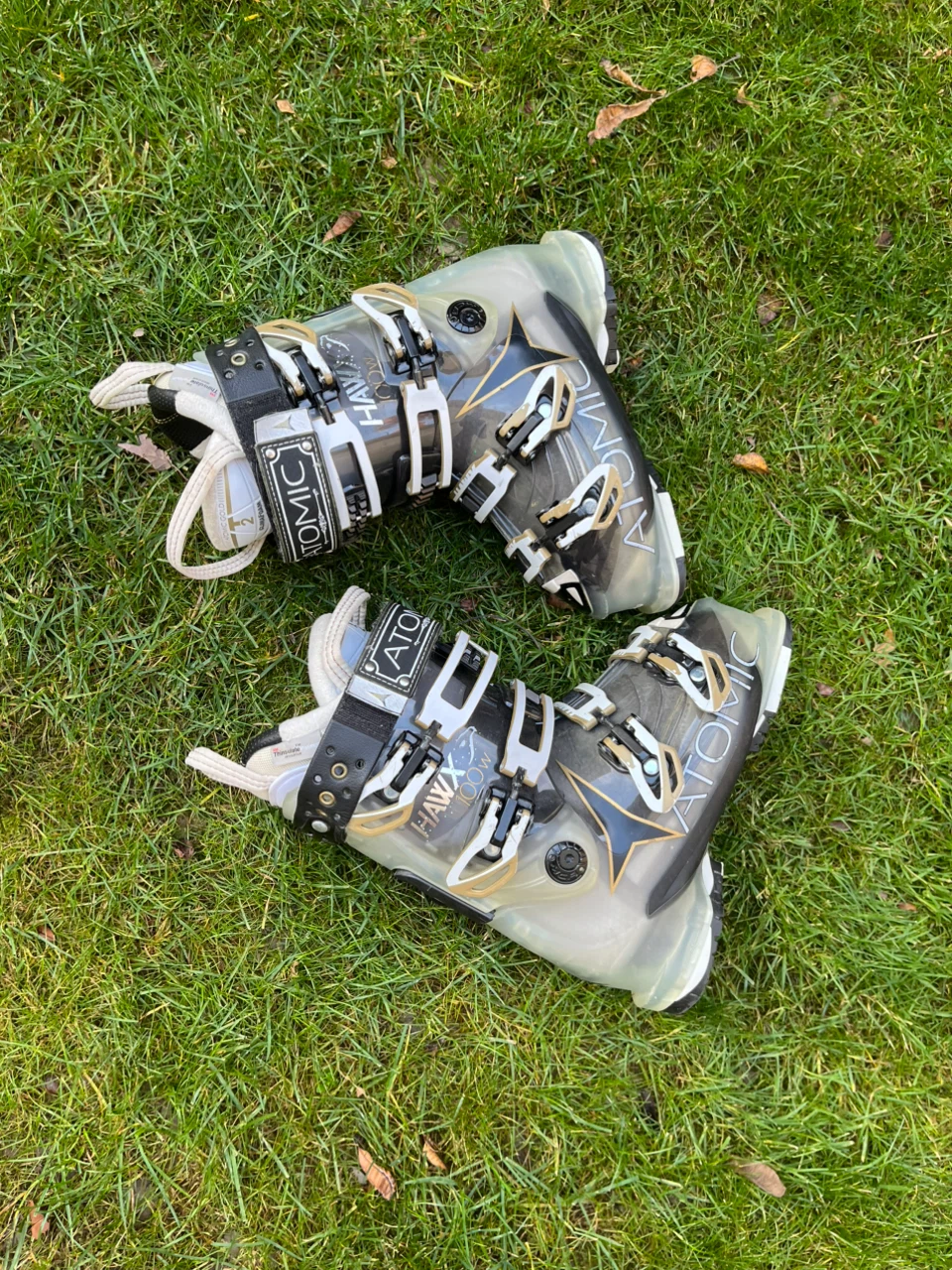 Atomic Hawx 100W Women's Ski Boots