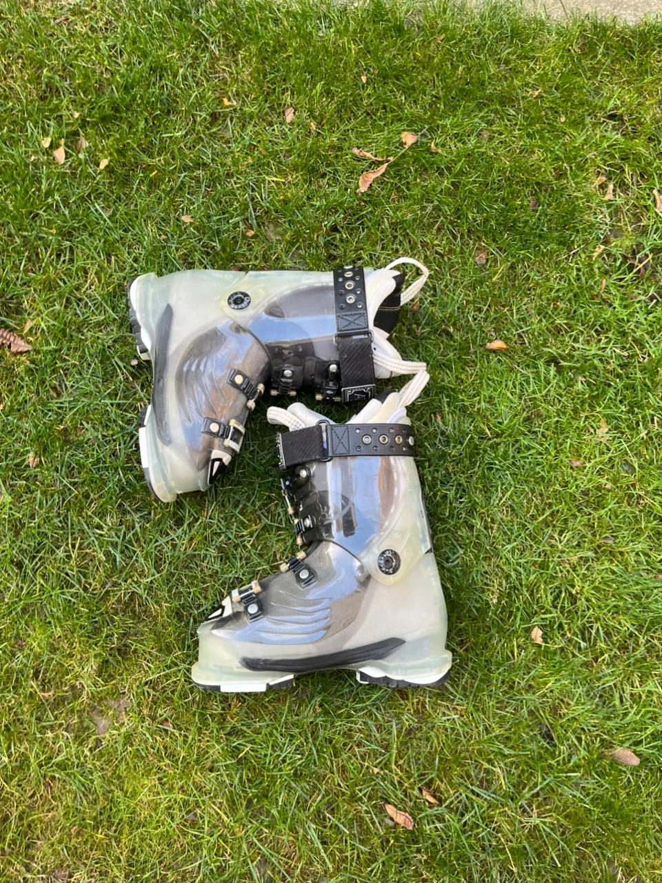 Atomic Hawx 100W Women's Ski Boots - photo 2