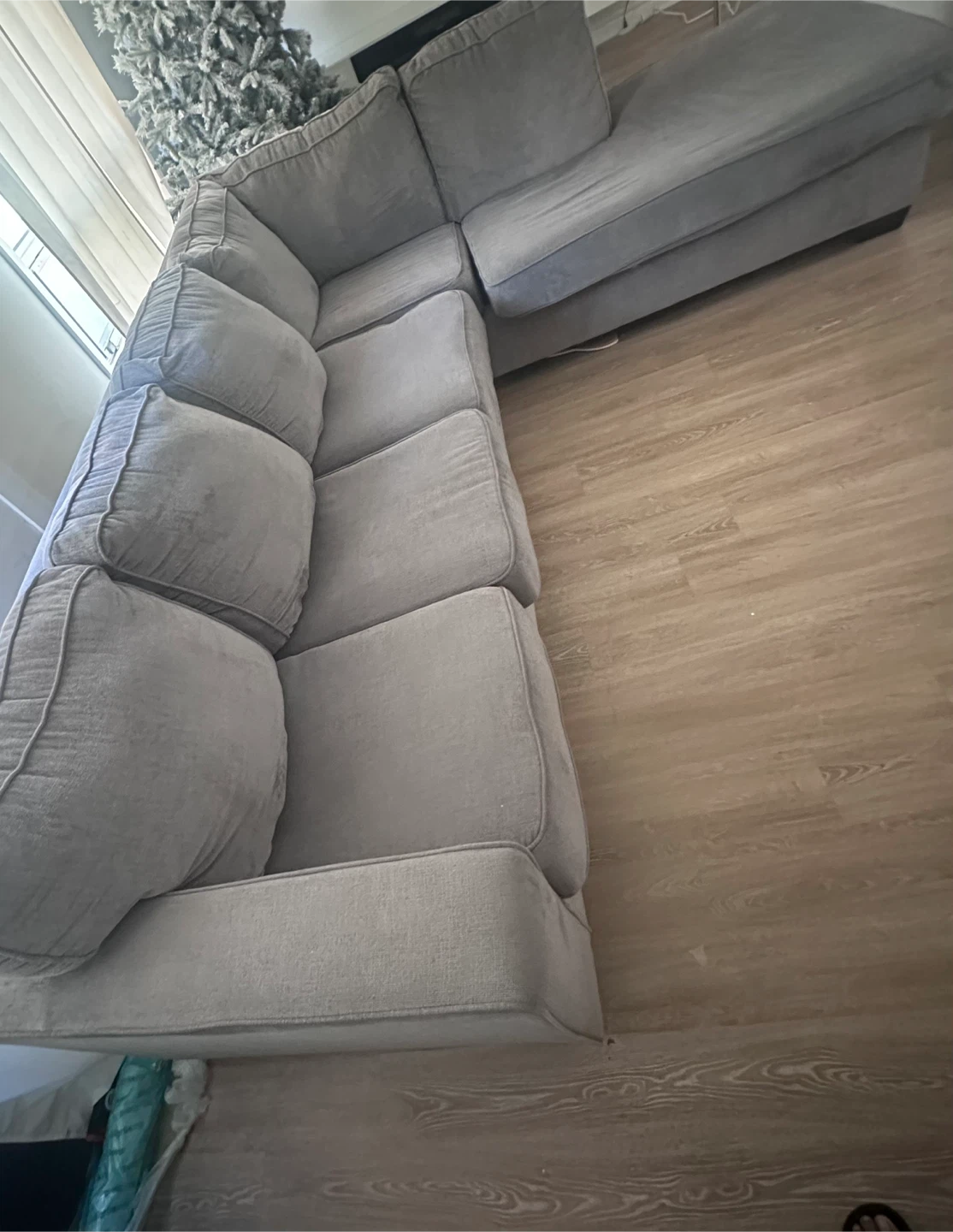 Ashley’s Grey Sectional Sofa with Chaise