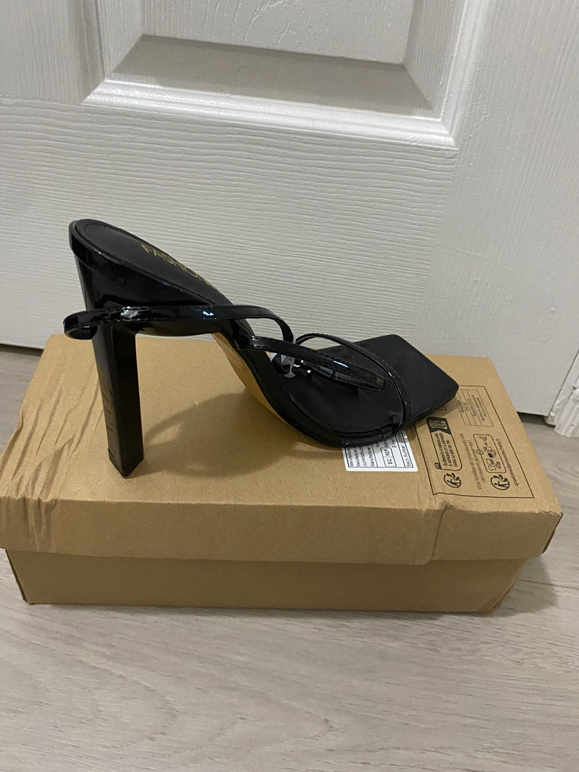 Fashion Nova Black Strappy Heels - photo 2