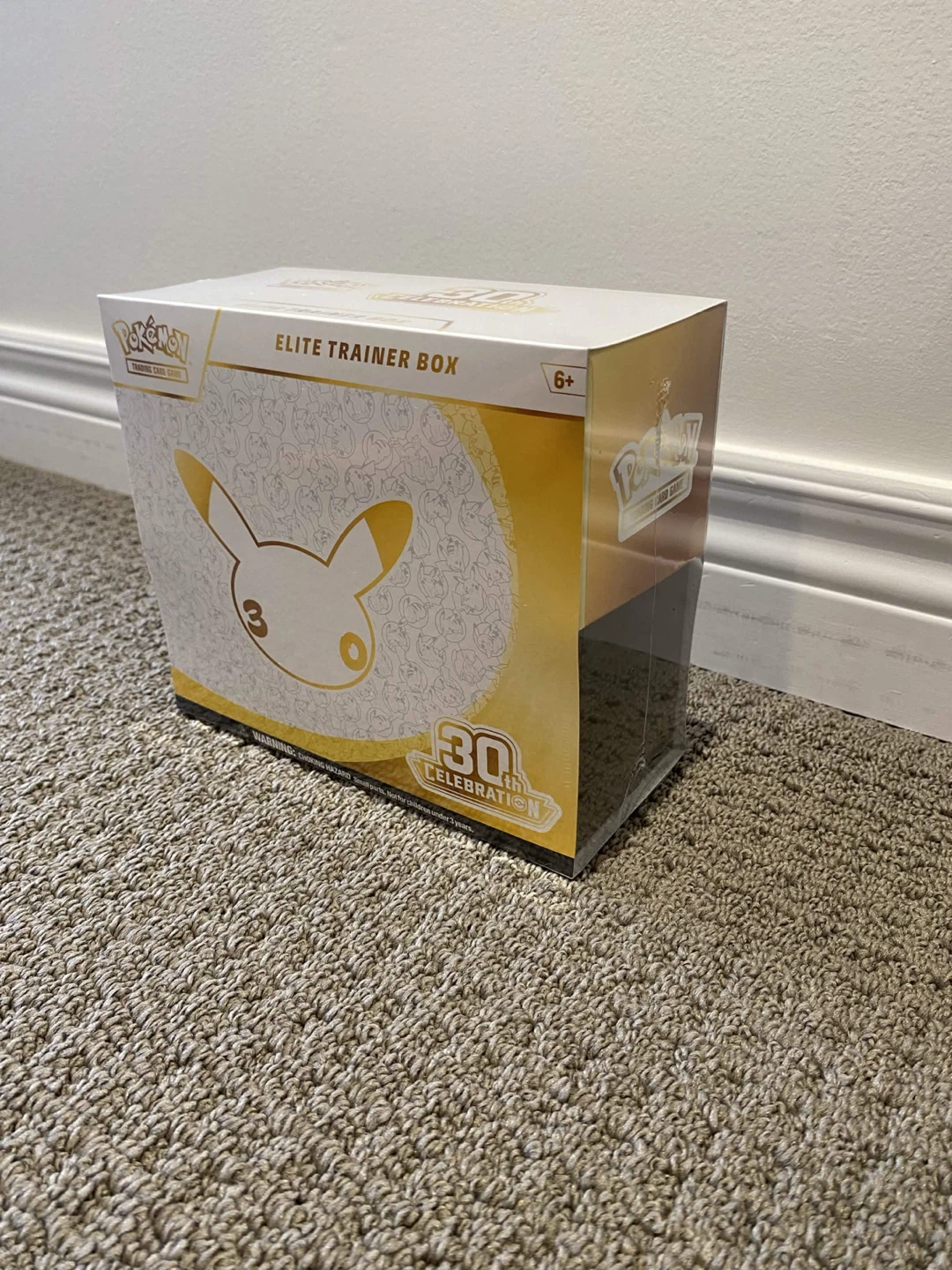 Pokémon TCG: 30th Celebration Elite Trainer Box ( etb )