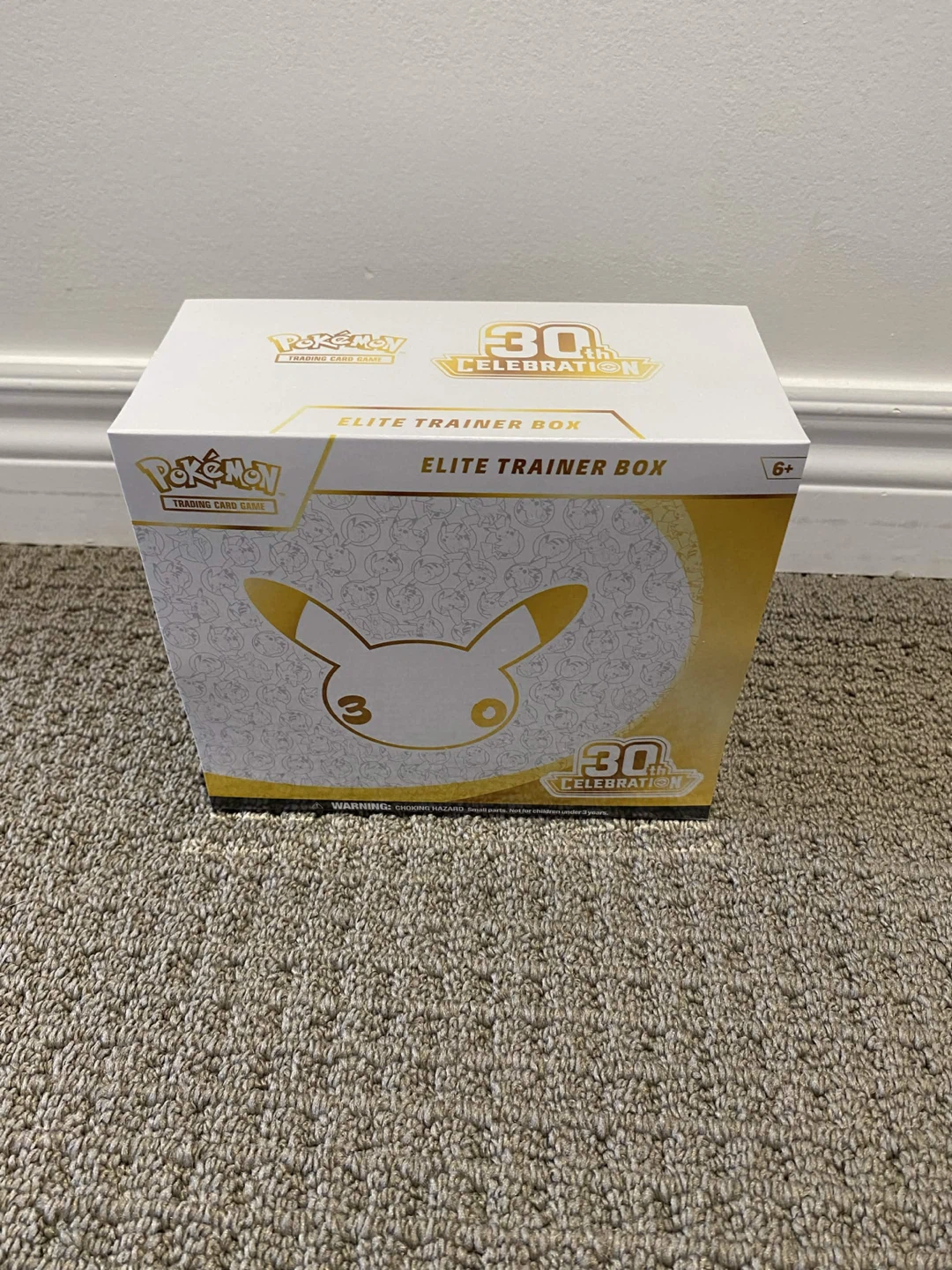 Pokémon TCG: 30th Celebration Elite Trainer Box ( etb ) - photo 2