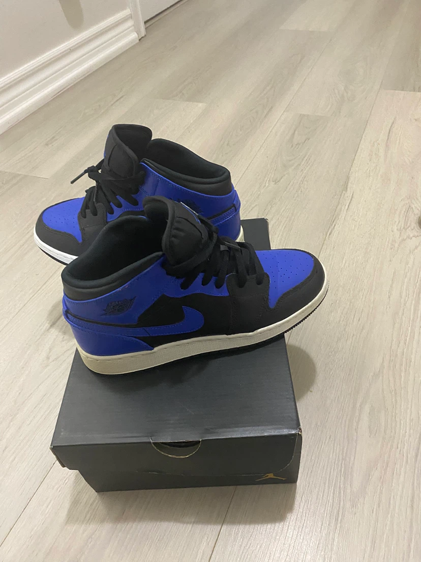 Air Jordan Mid Royal Blue Black