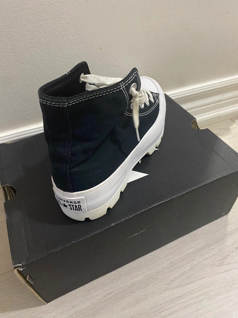 Converse Chuck Taylor All Star Lugged High Tops