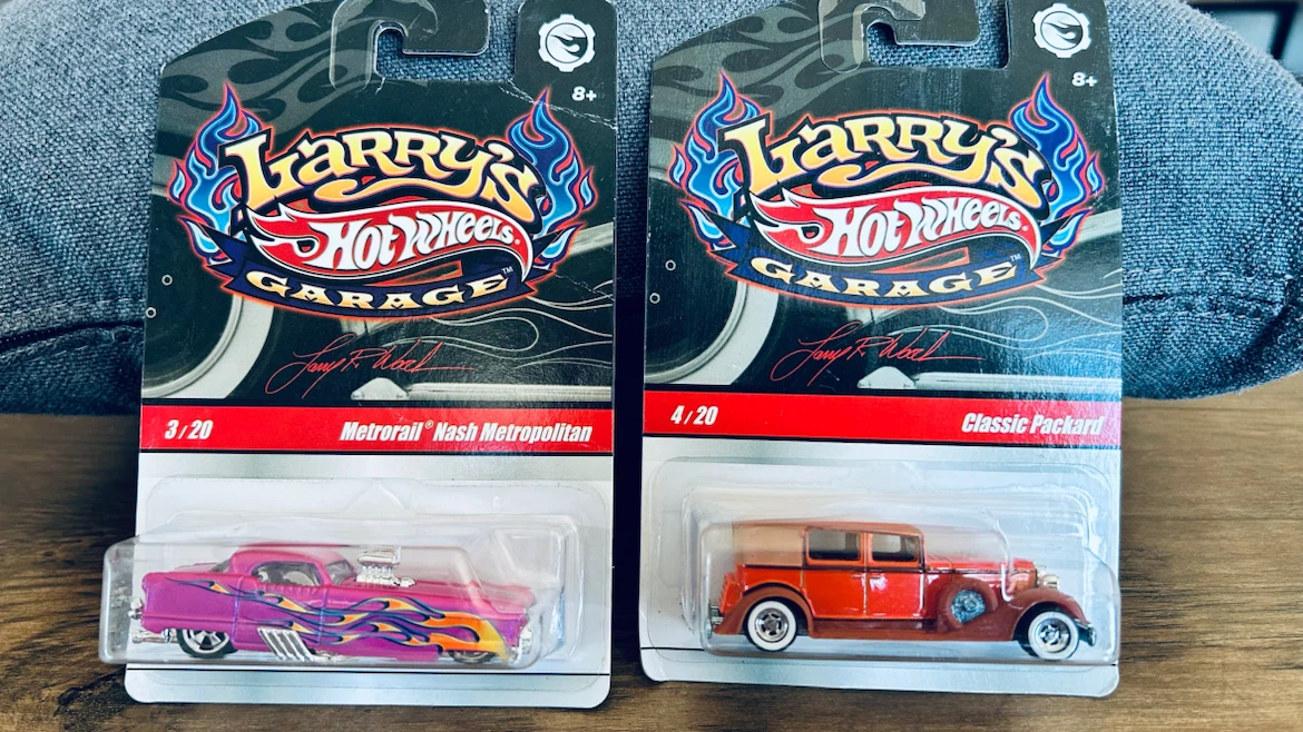 Hot Wheels Larry’s Garage – 2 Collectible Cars – Sealed – Mattel