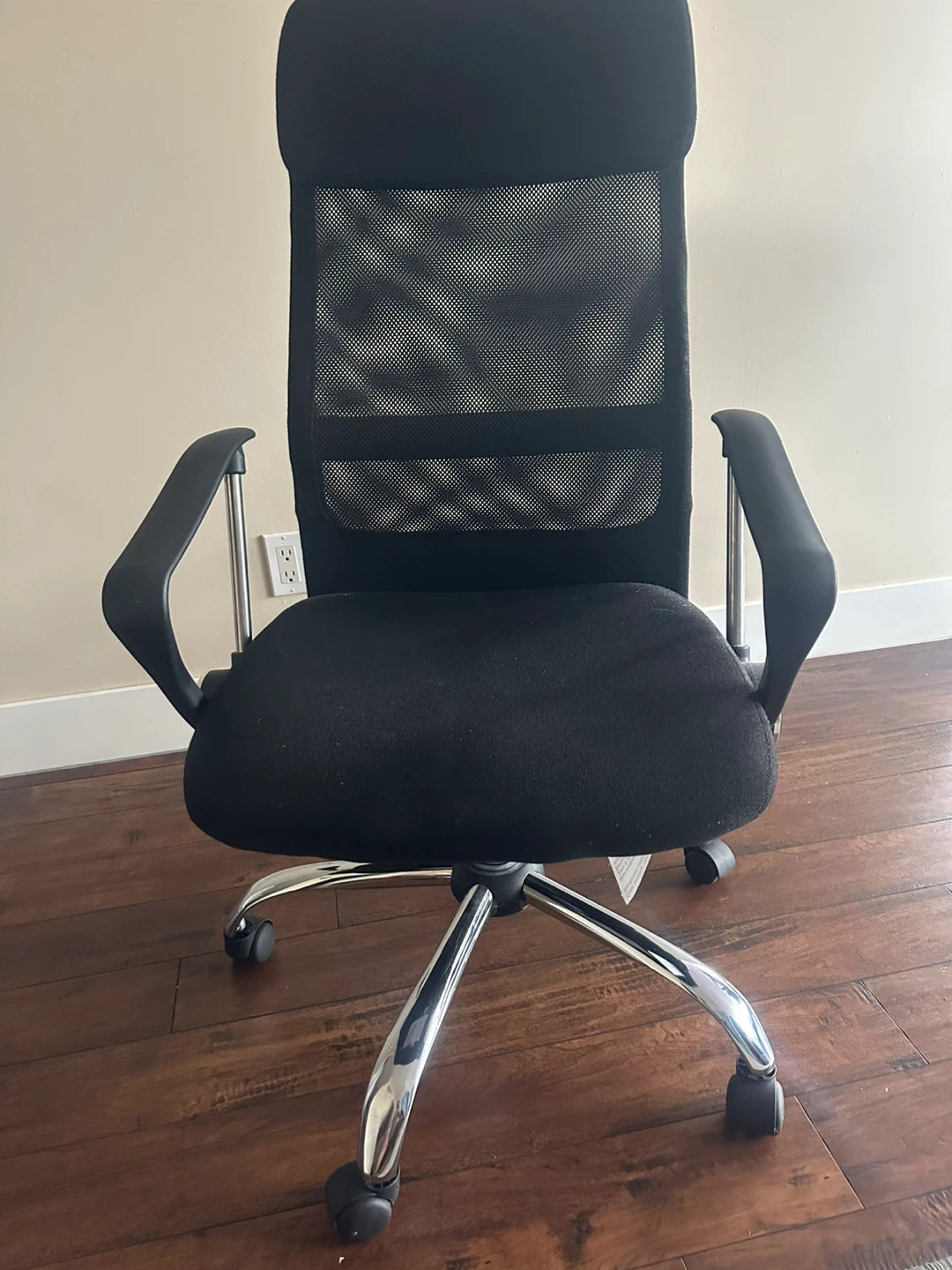 Black Mesh Office Chair