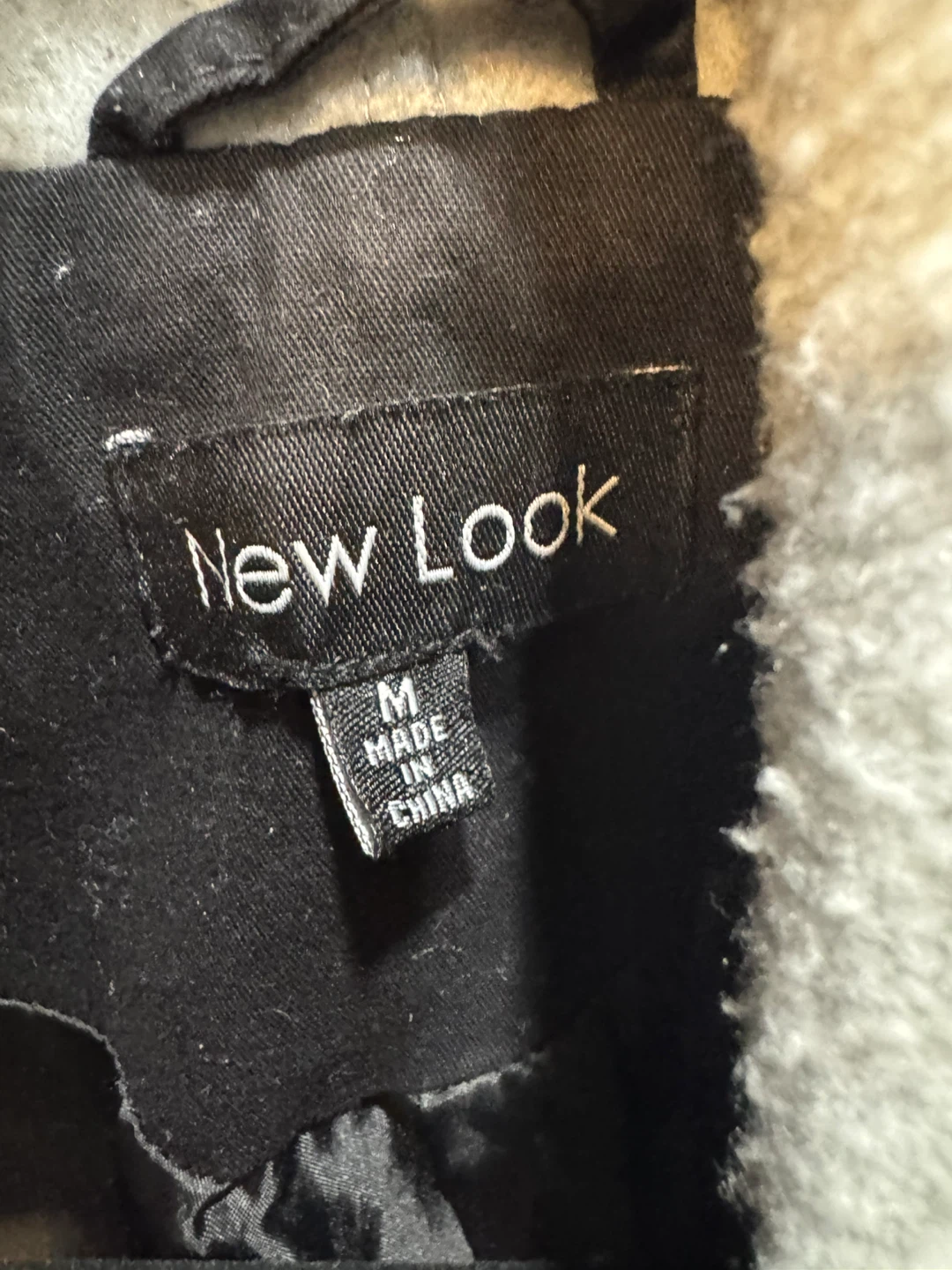New Look Black Jacket with Gray Hood - photo 3