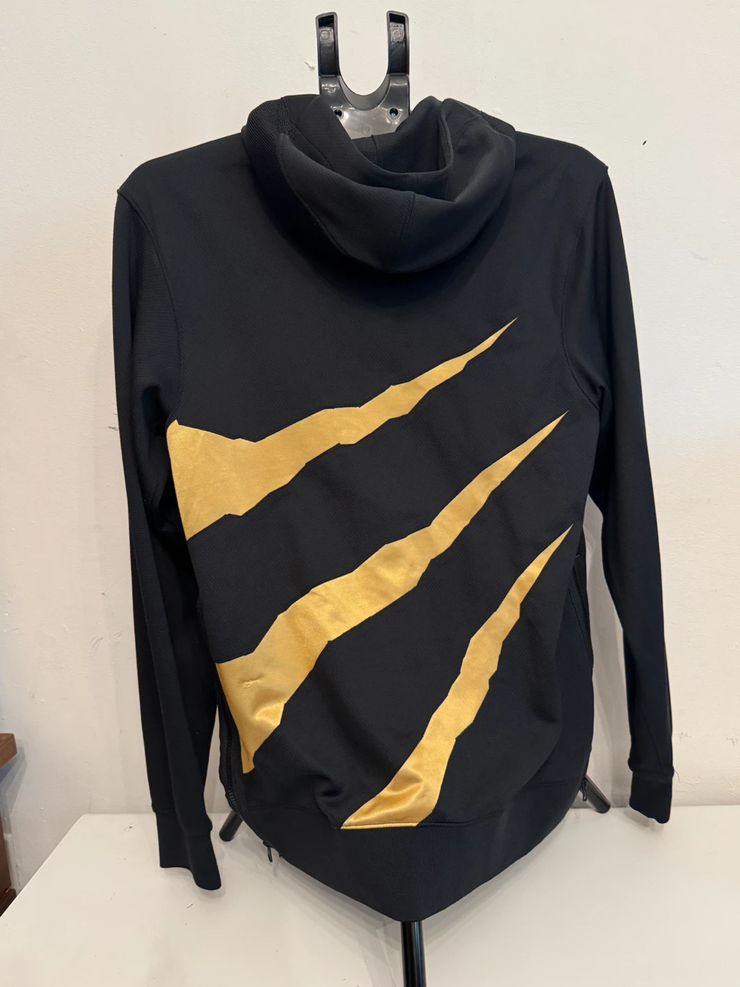 Toronto Raptors Nike 2020/21 City Edition Full-Zip Hoodie - photo 2