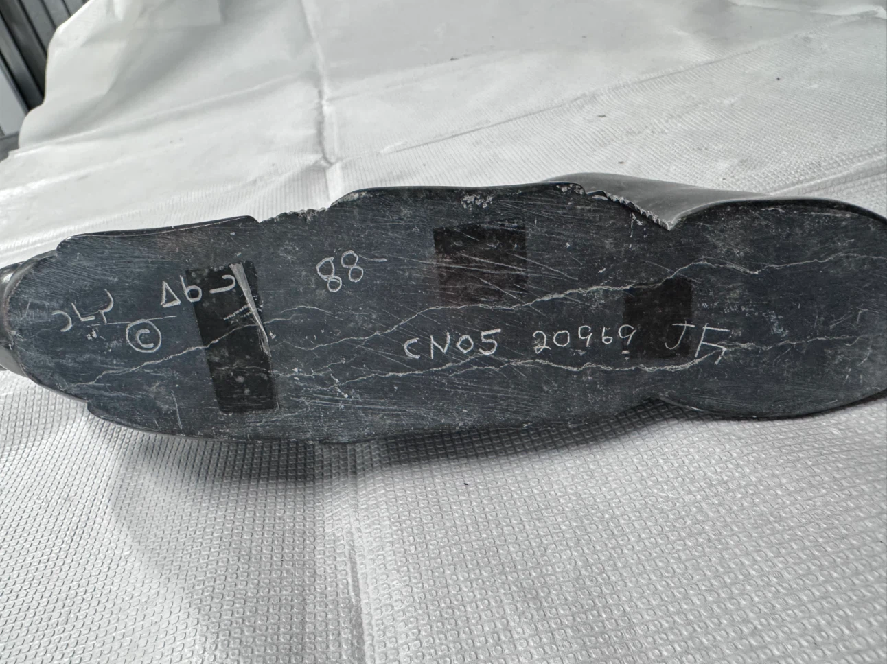 Thomassie Echalook Canadian Inuit Soapstone Seal Sculpture - photo 4