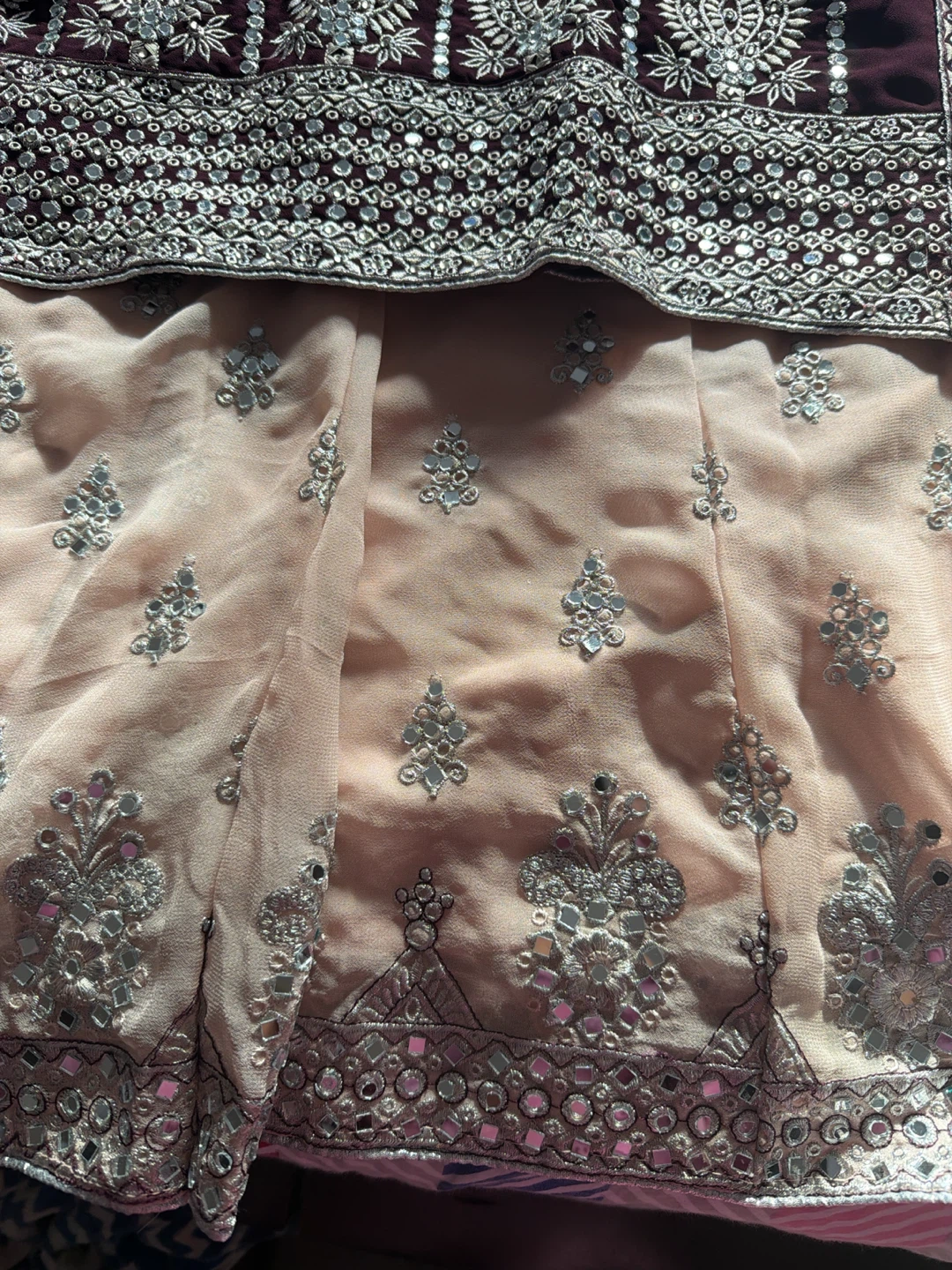 Embroidered Maroon and Peach Pakistani Suit Set - photo 3