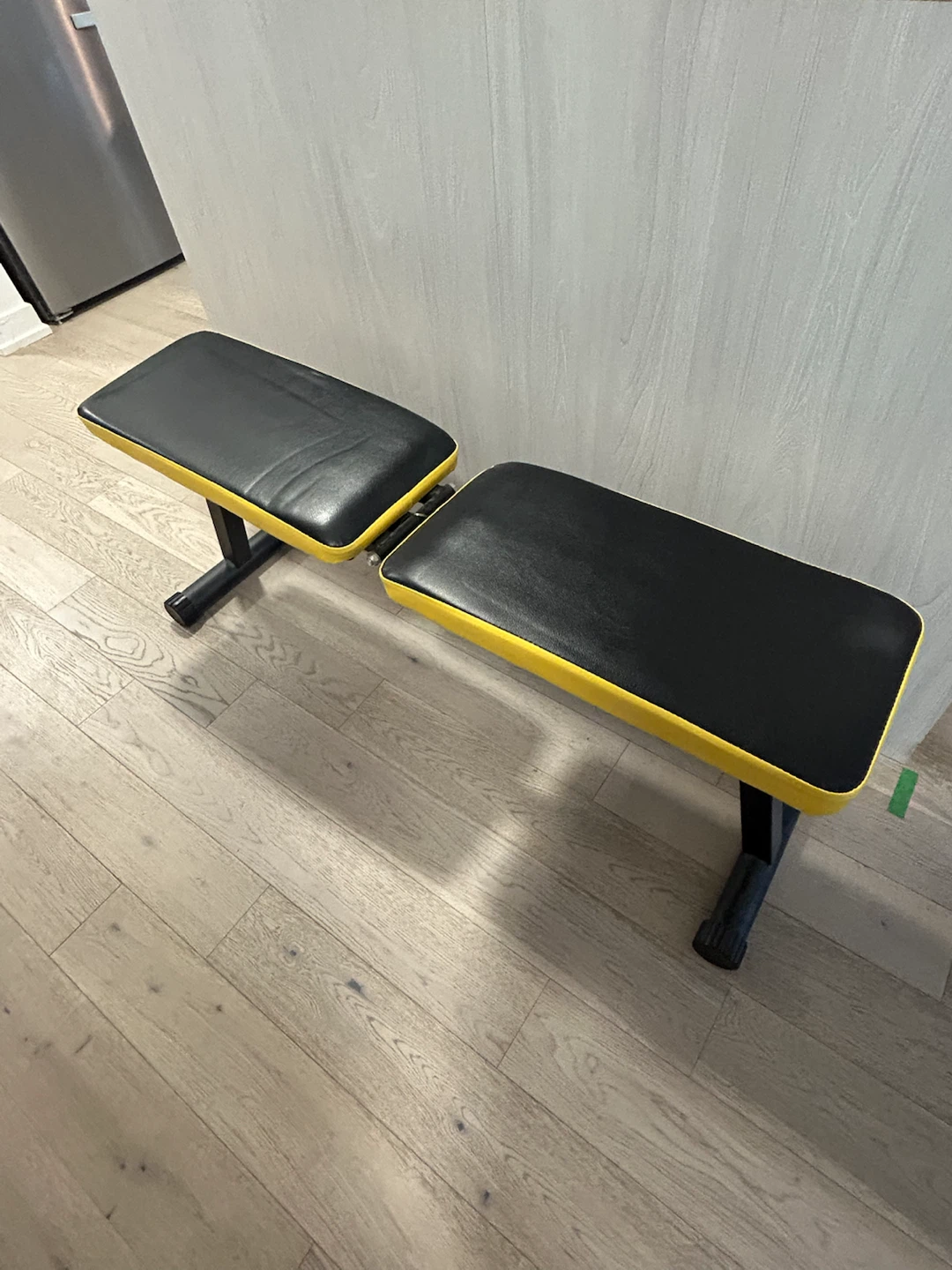 Basic Adjustable Workout Bench