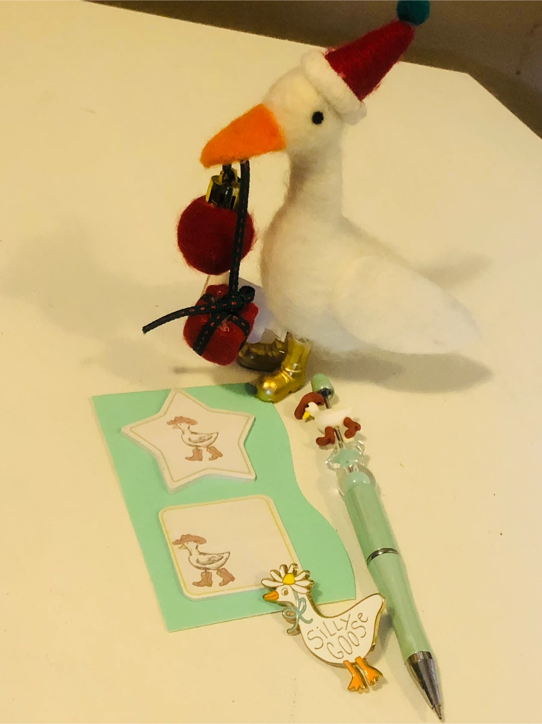 Goose Pack: Goose in Boots Holiday Ornament, Pen,Notes etc - photo 5