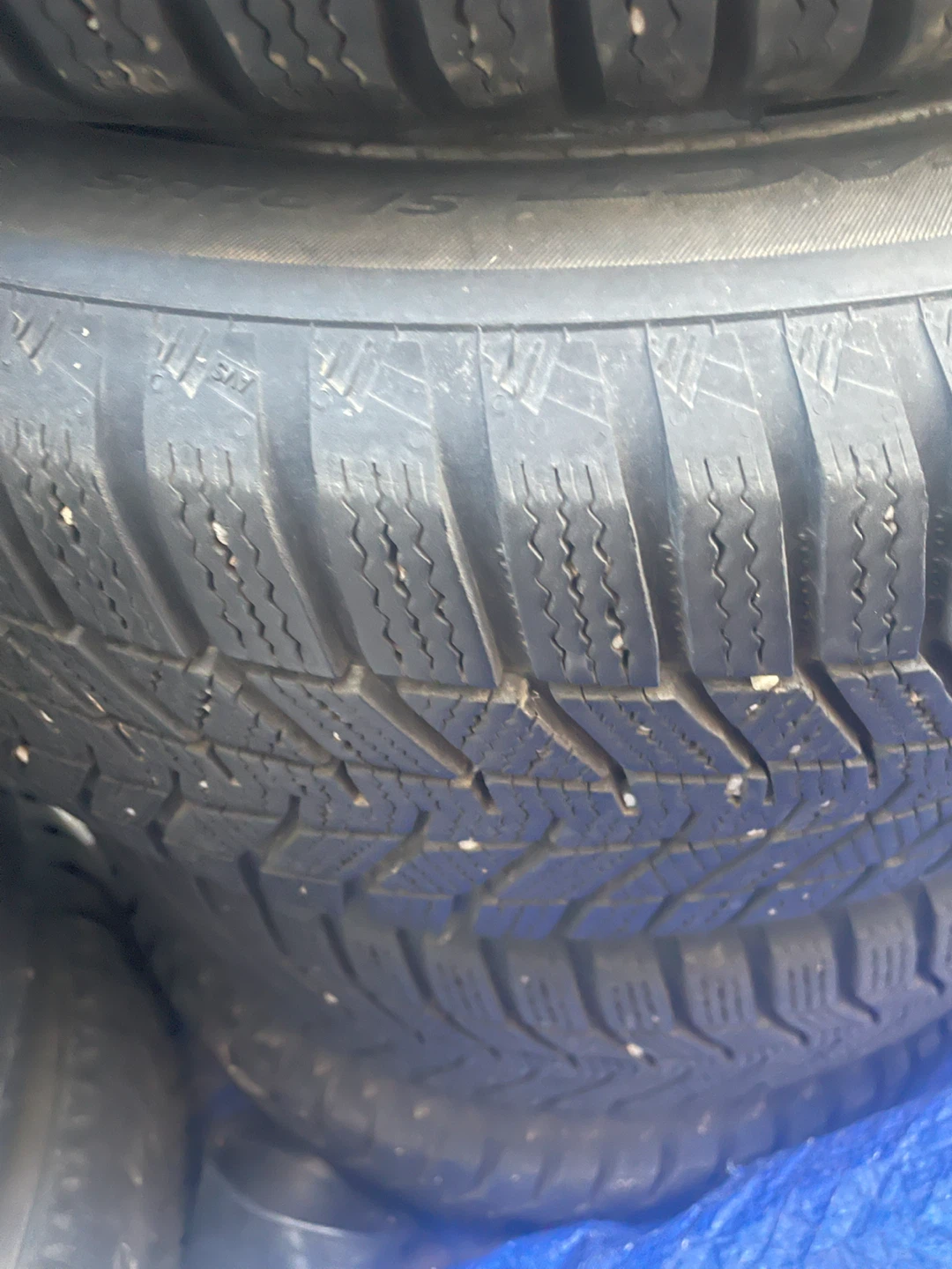 Set of 4 Continental WinterContact Tires and Nissan Rims - photo 2