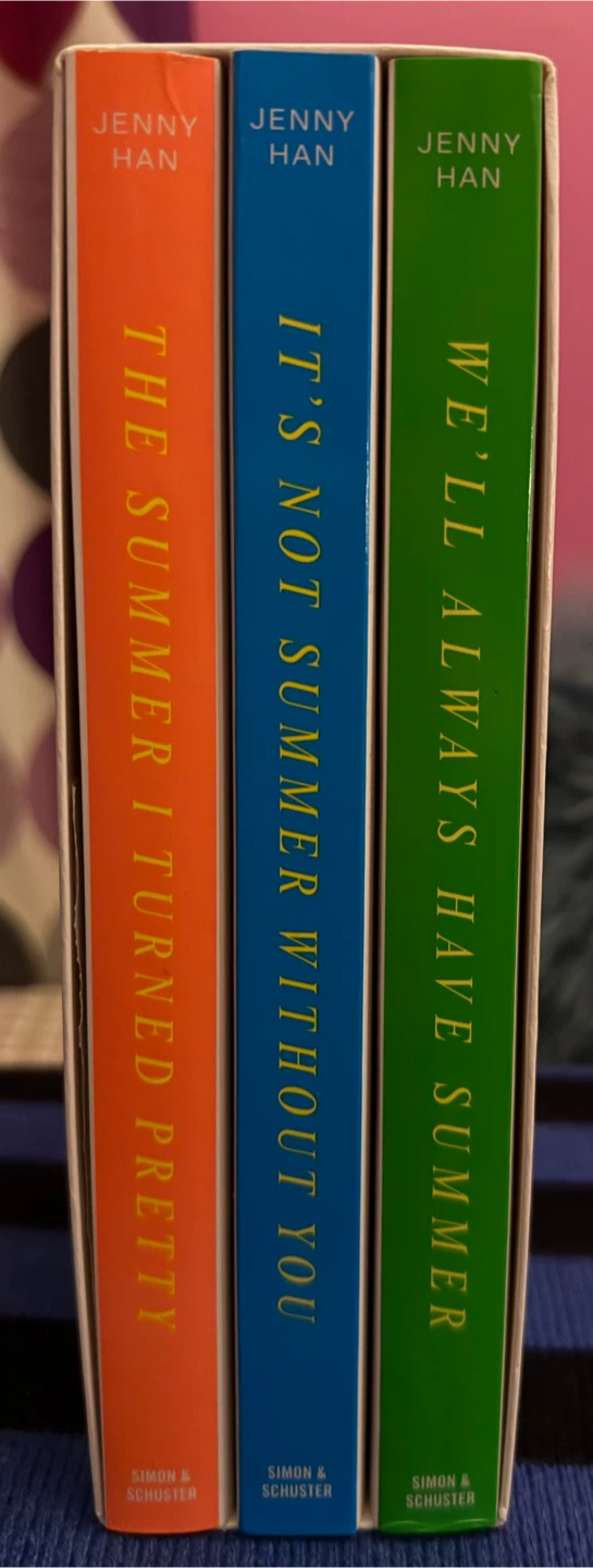 MOVING SALE!!! The Summer I Turned Pretty BookSet - photo 3