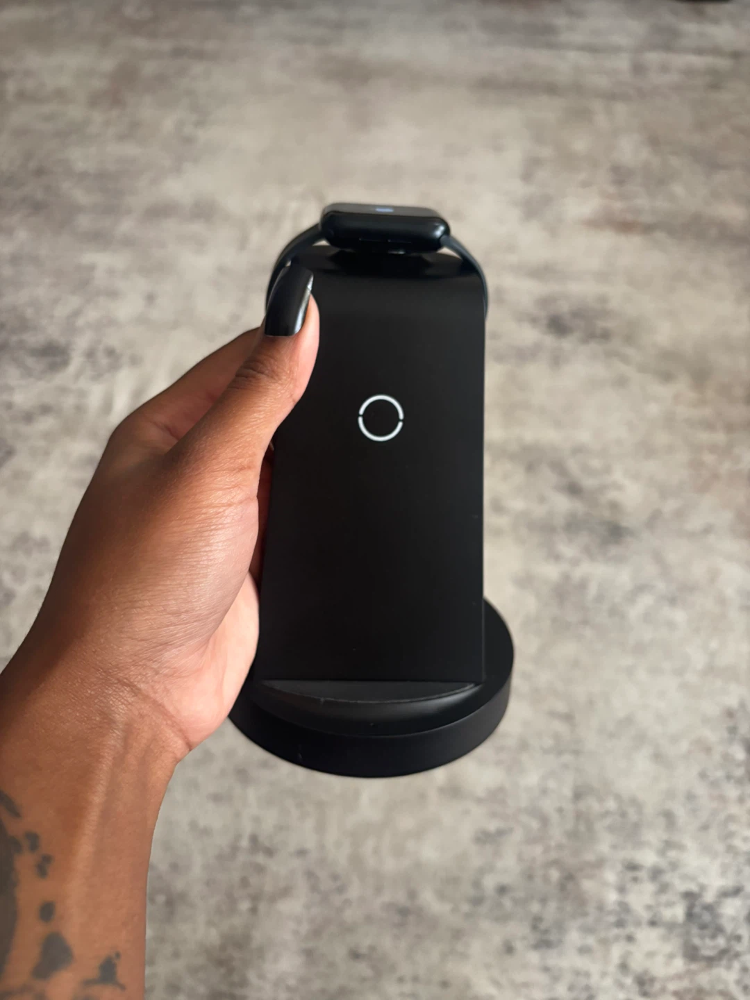 Apple Watch (SE) & Charging Stand - photo 2