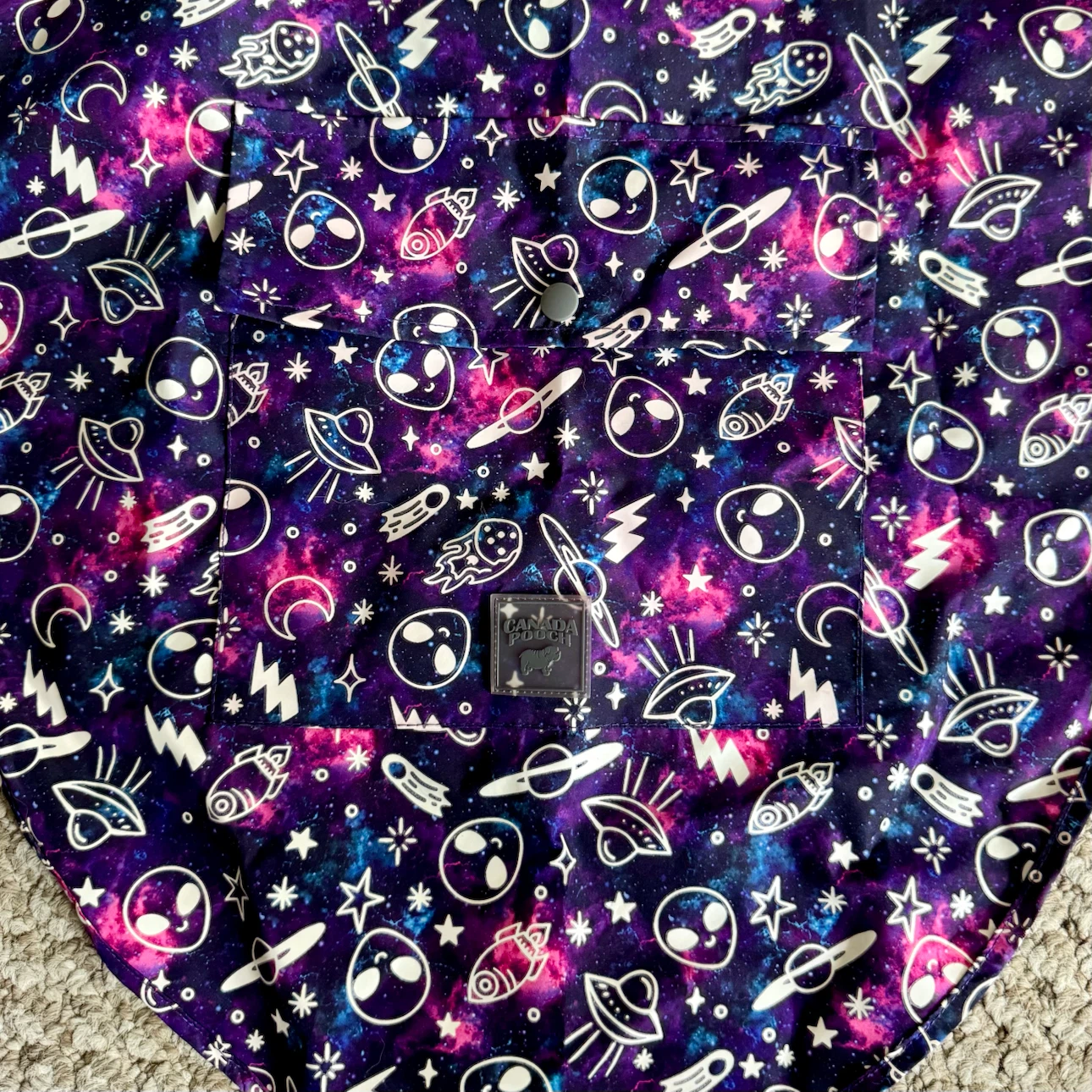 Canada Pooch Alien Print Dog Raincoat - photo 3