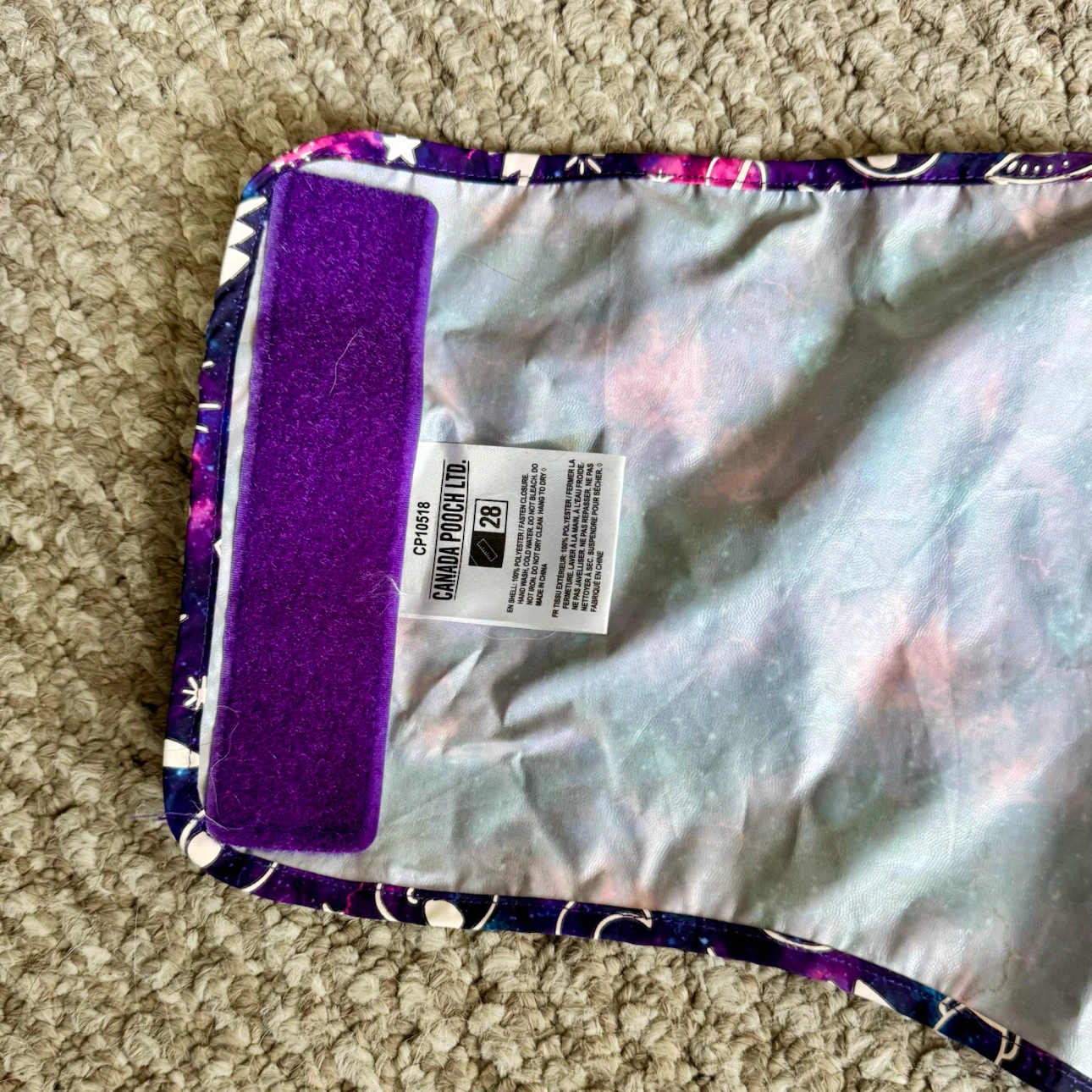 Canada Pooch Alien Print Dog Raincoat - photo 5