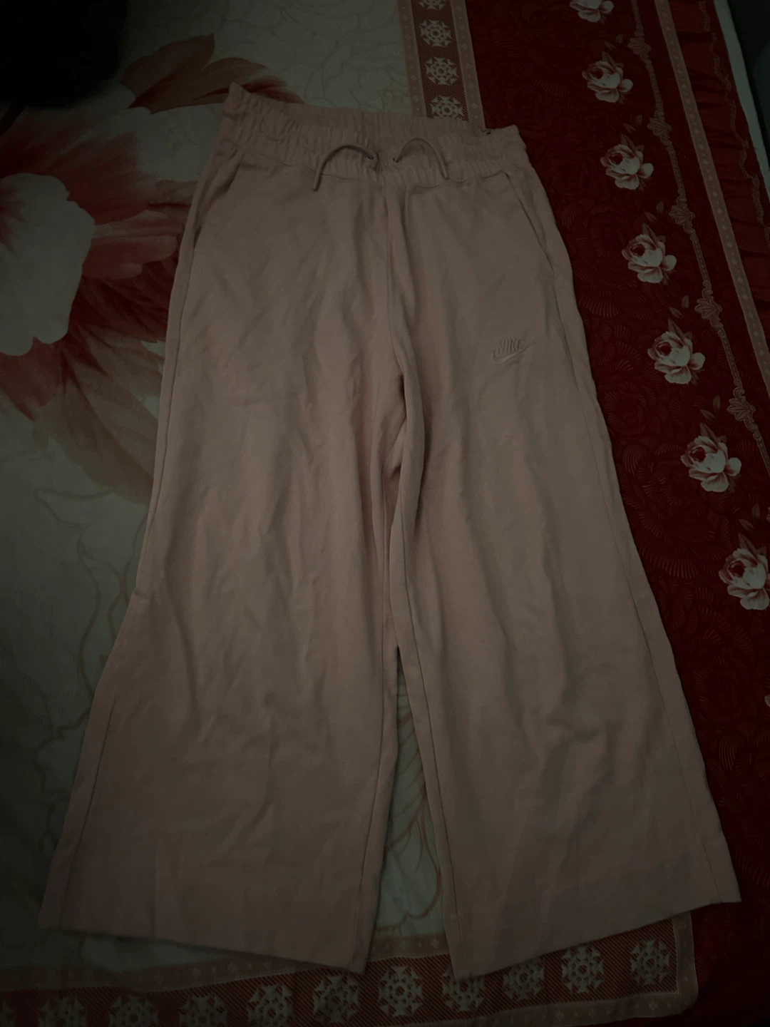 Nike wide-leg sweatpants, cream color