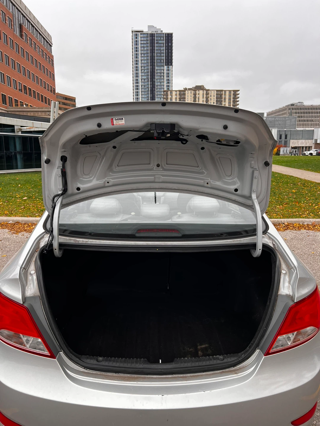 Silver Hyundai Accent Sedan - photo 5