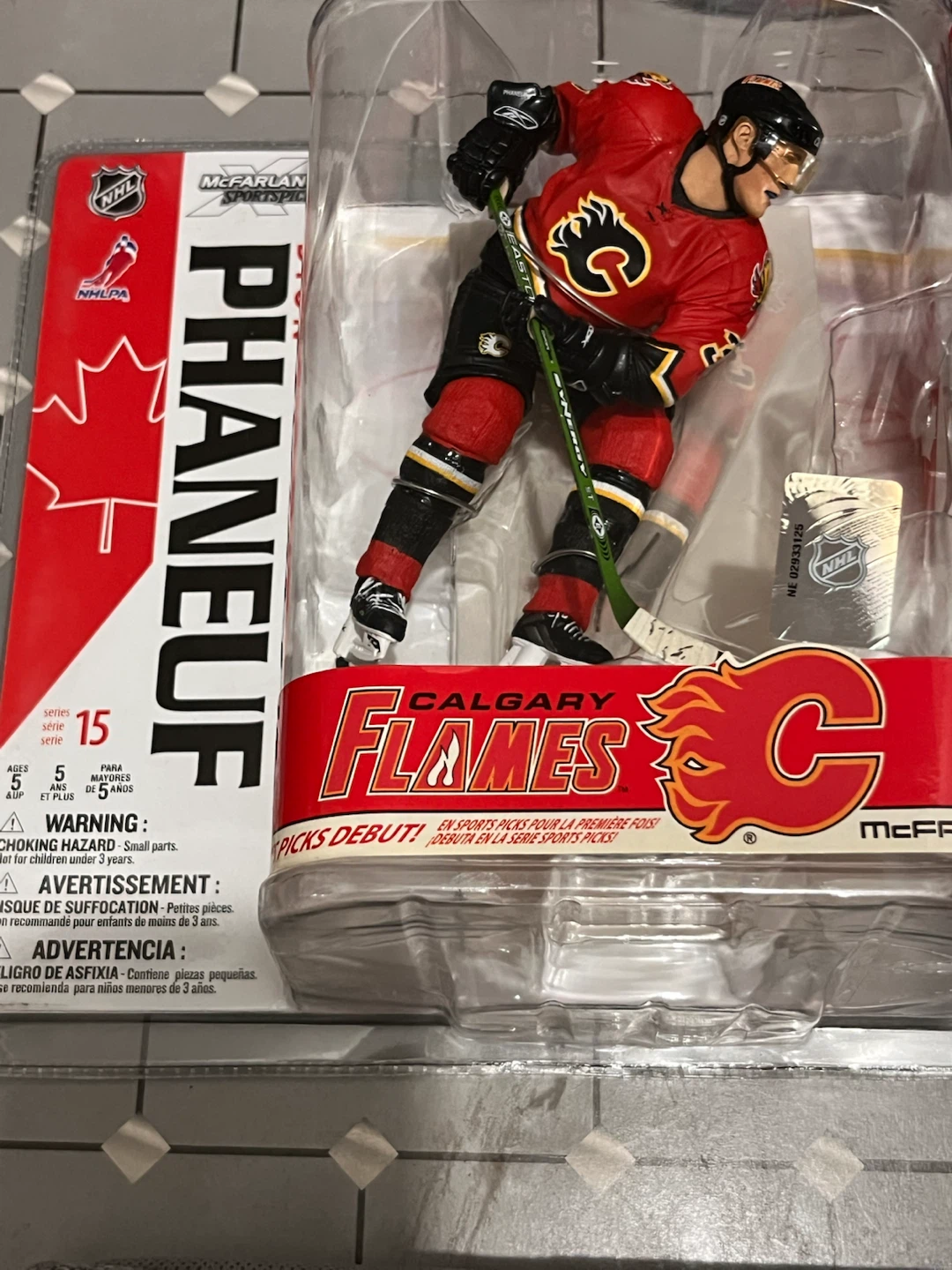 McFarlane Sportspicks Dion Phaneuf Calgary Flames Figure - photo 2