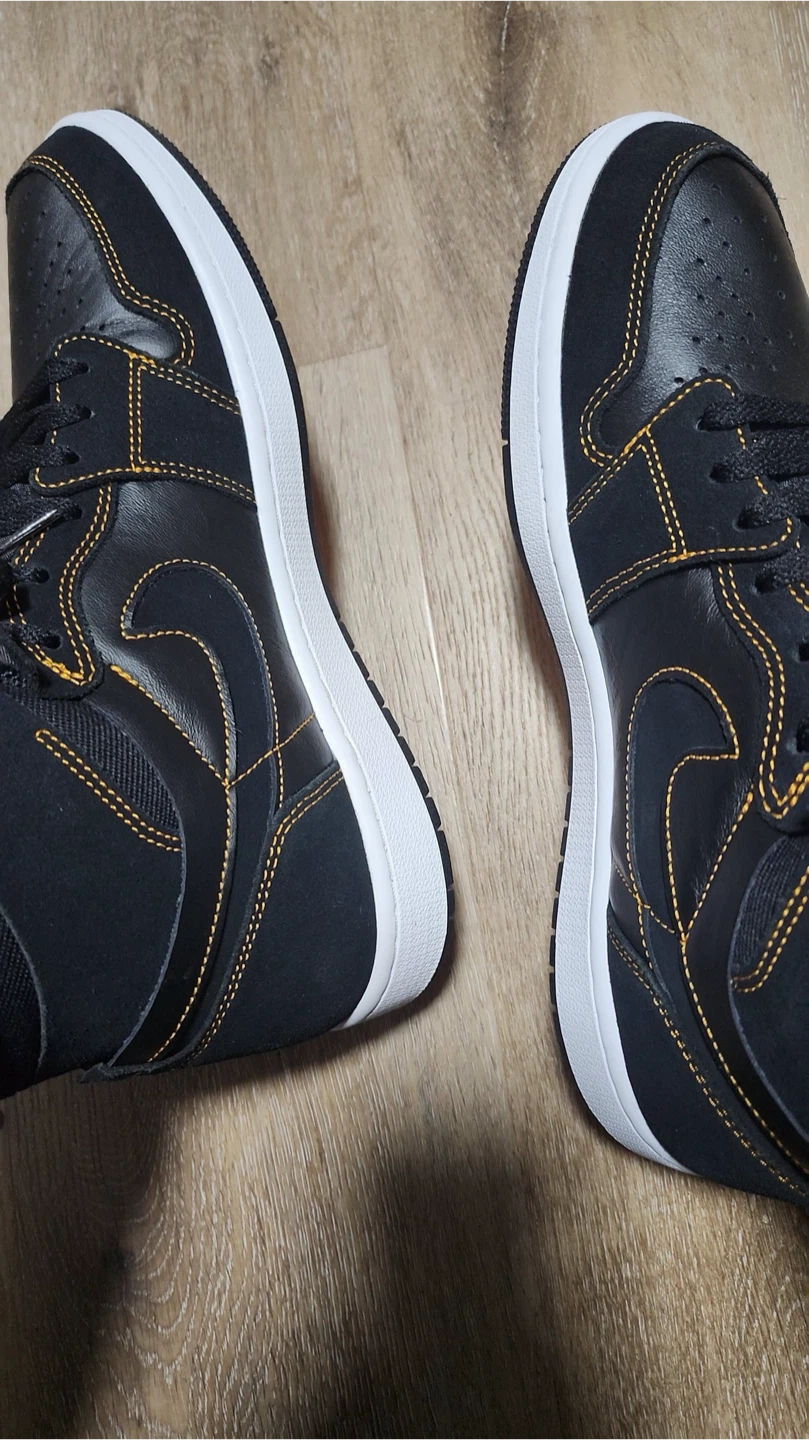 MOVING SALE!!! Nike Air Jordan 1 Zoom Air - photo 2