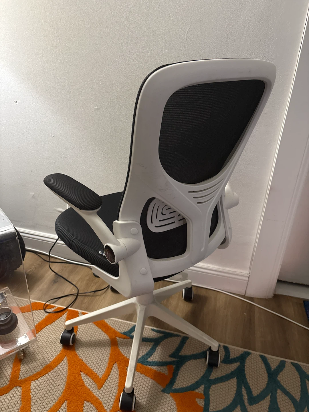 Branch Ergonomic Chair White and Black - photo 2