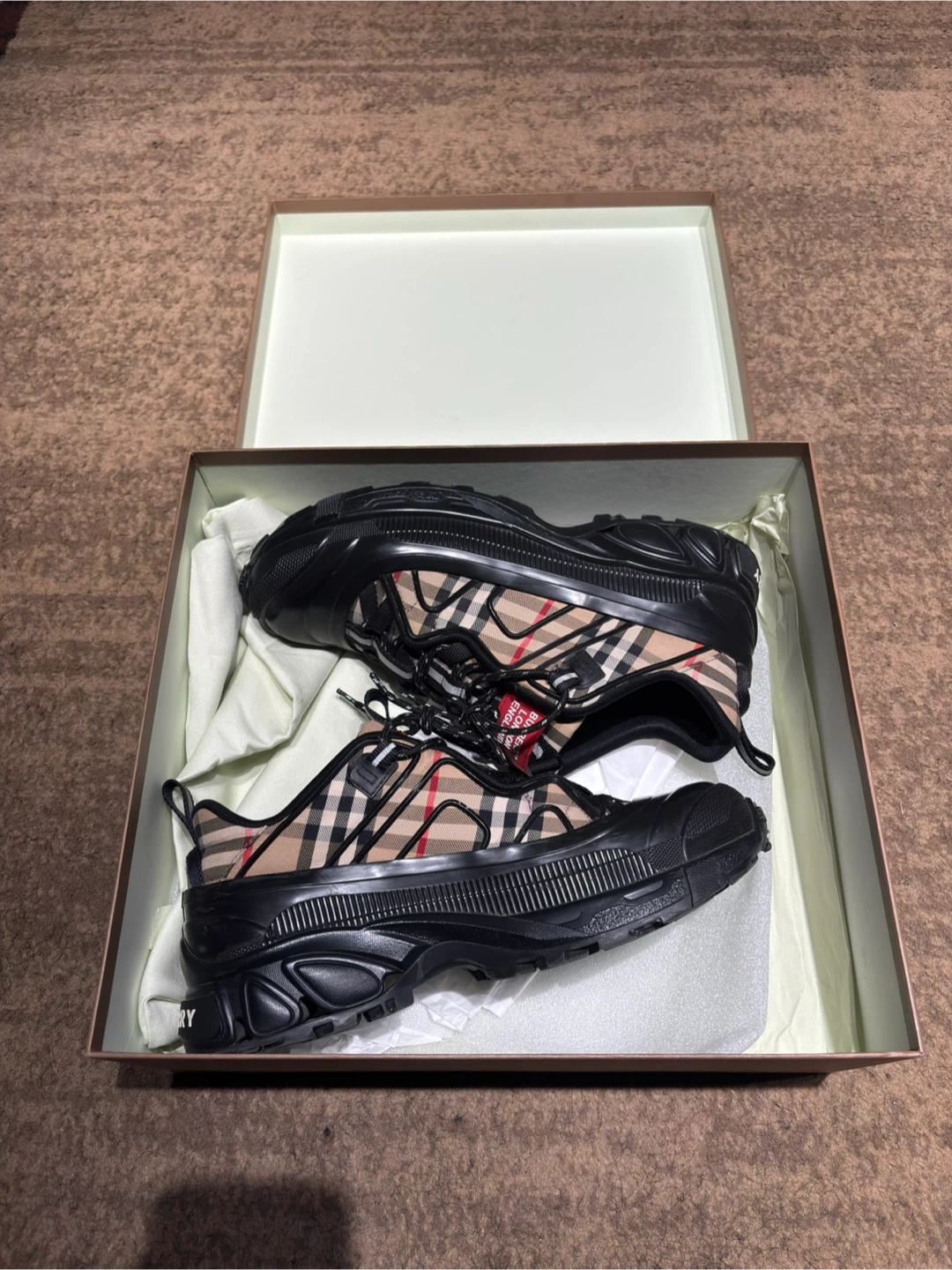 Burberry Arthur Vintage  Low Top Sneakers - US 11 Men - photo 3